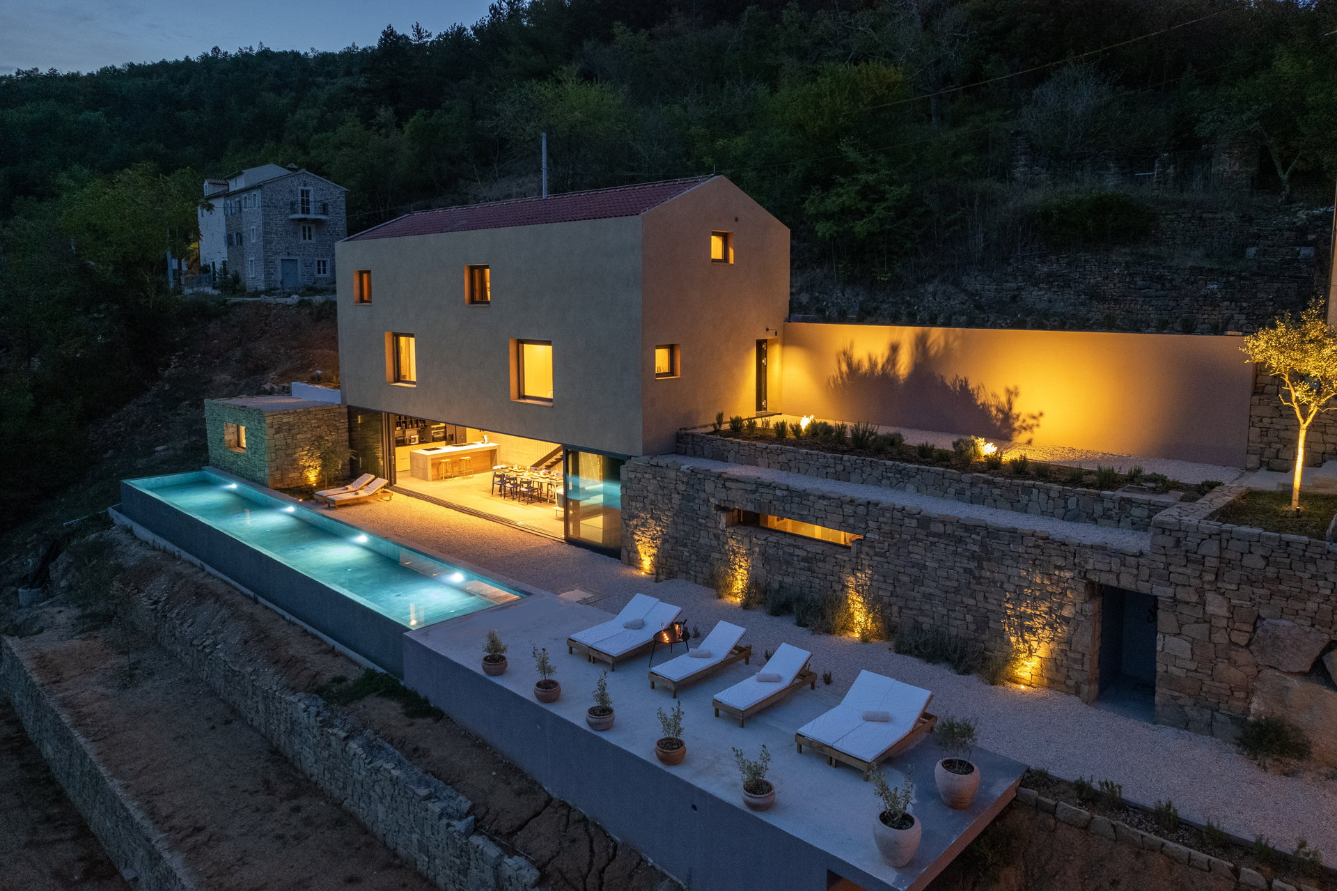 Villa Paradise Found with Pool