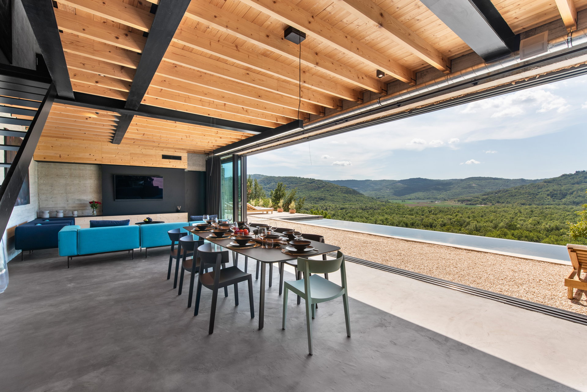 Villa Paradise Found with Pool