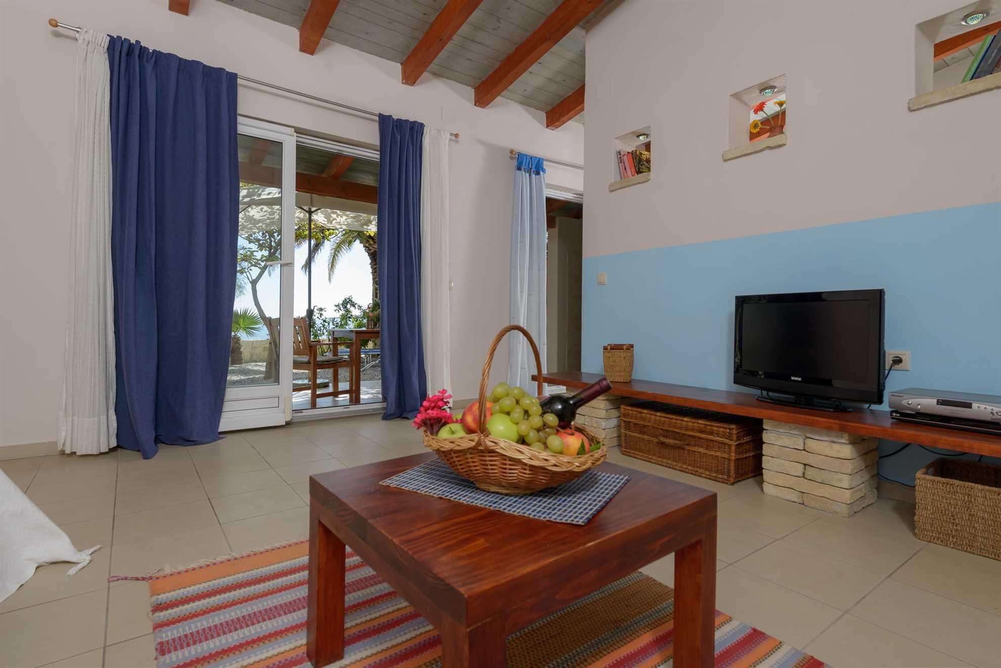Villa de Maris with Swimming pool