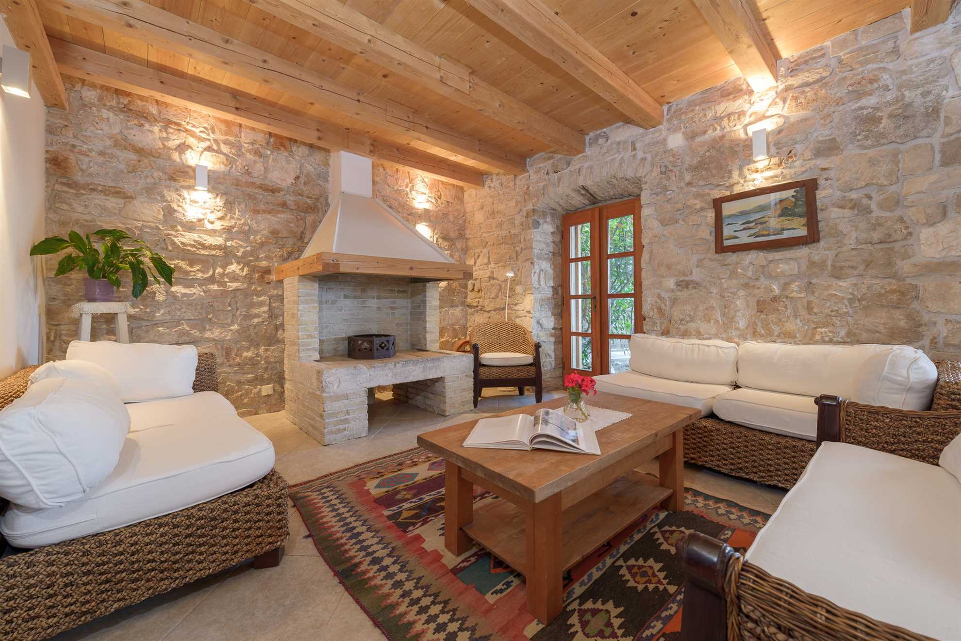 Villa de Maris with Swimming pool