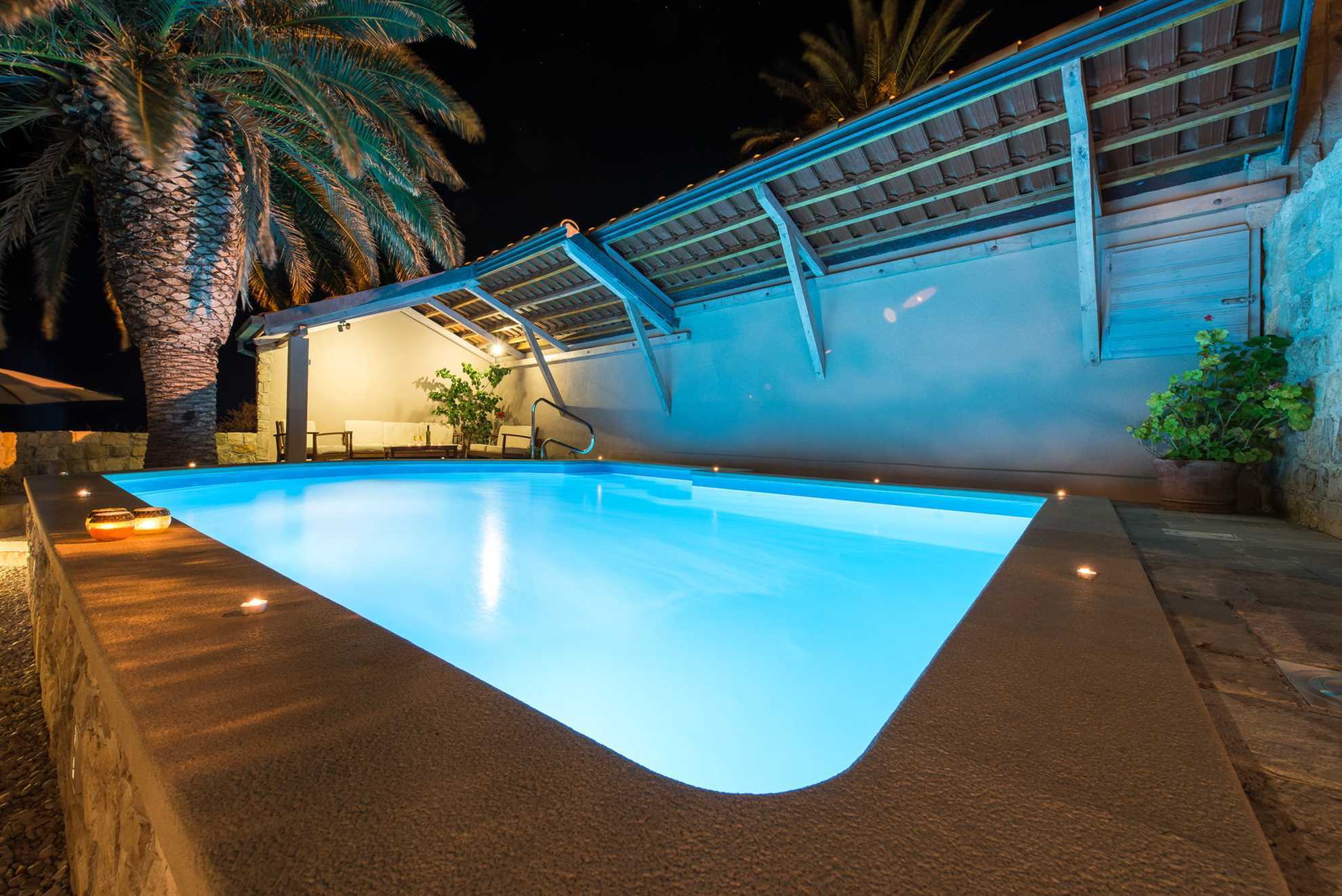 Villa de Maris with Swimming pool