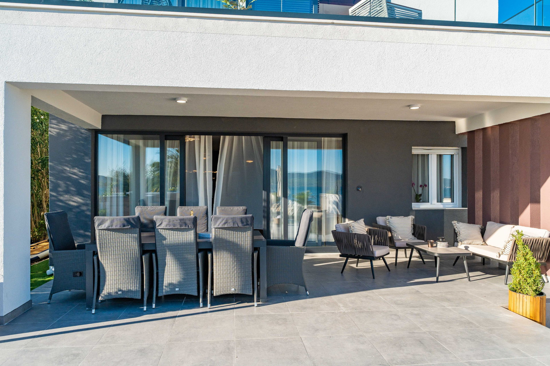 Beachfront Villa Blue Melody with Pool