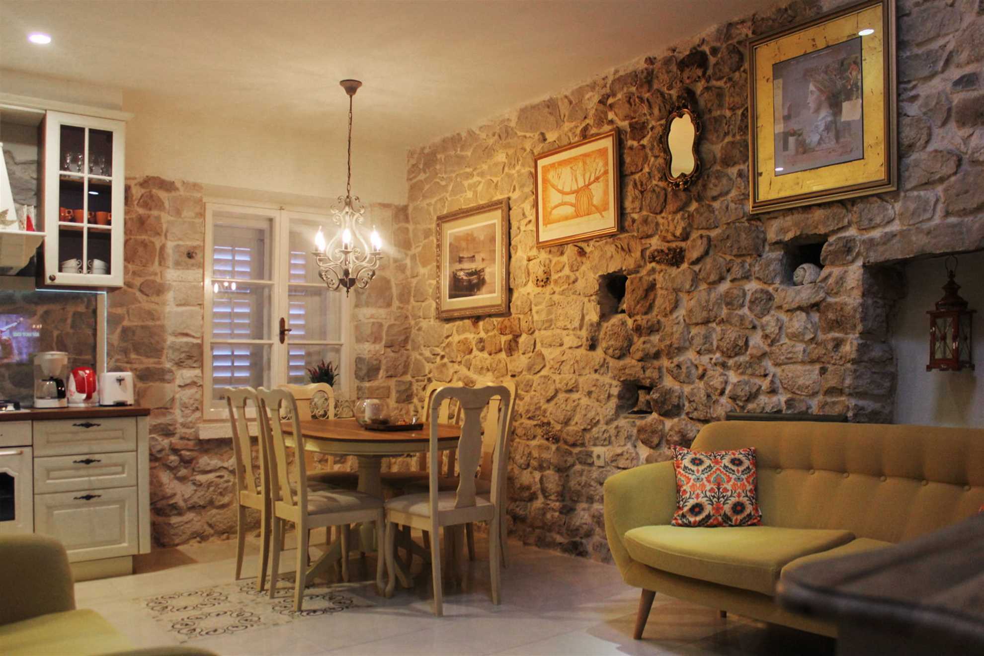 Villa Dalmatian Heritage in City Center