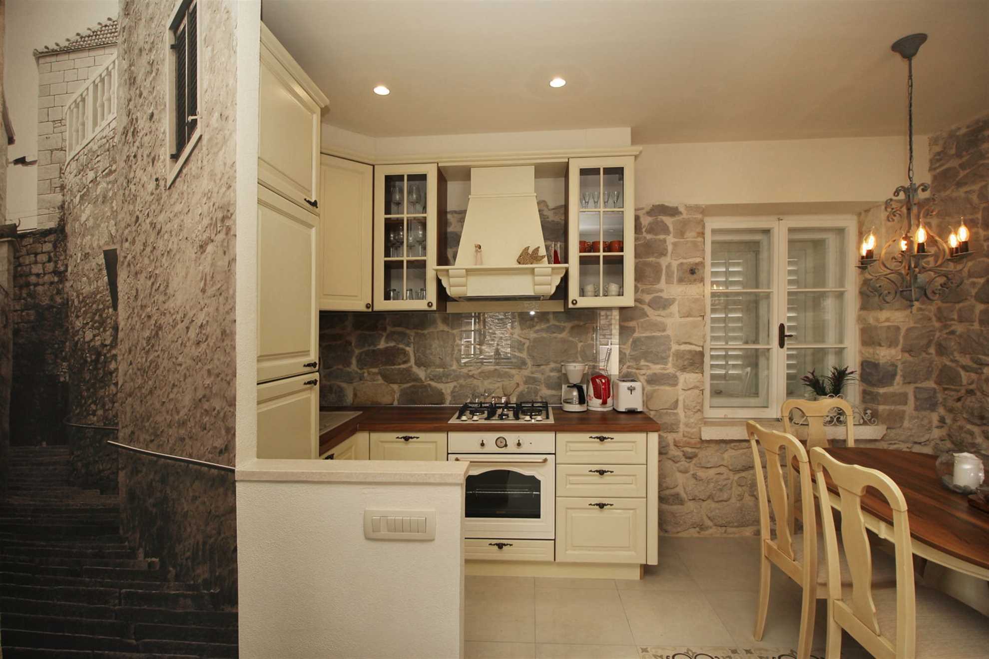 Villa Dalmatian Heritage in City Center