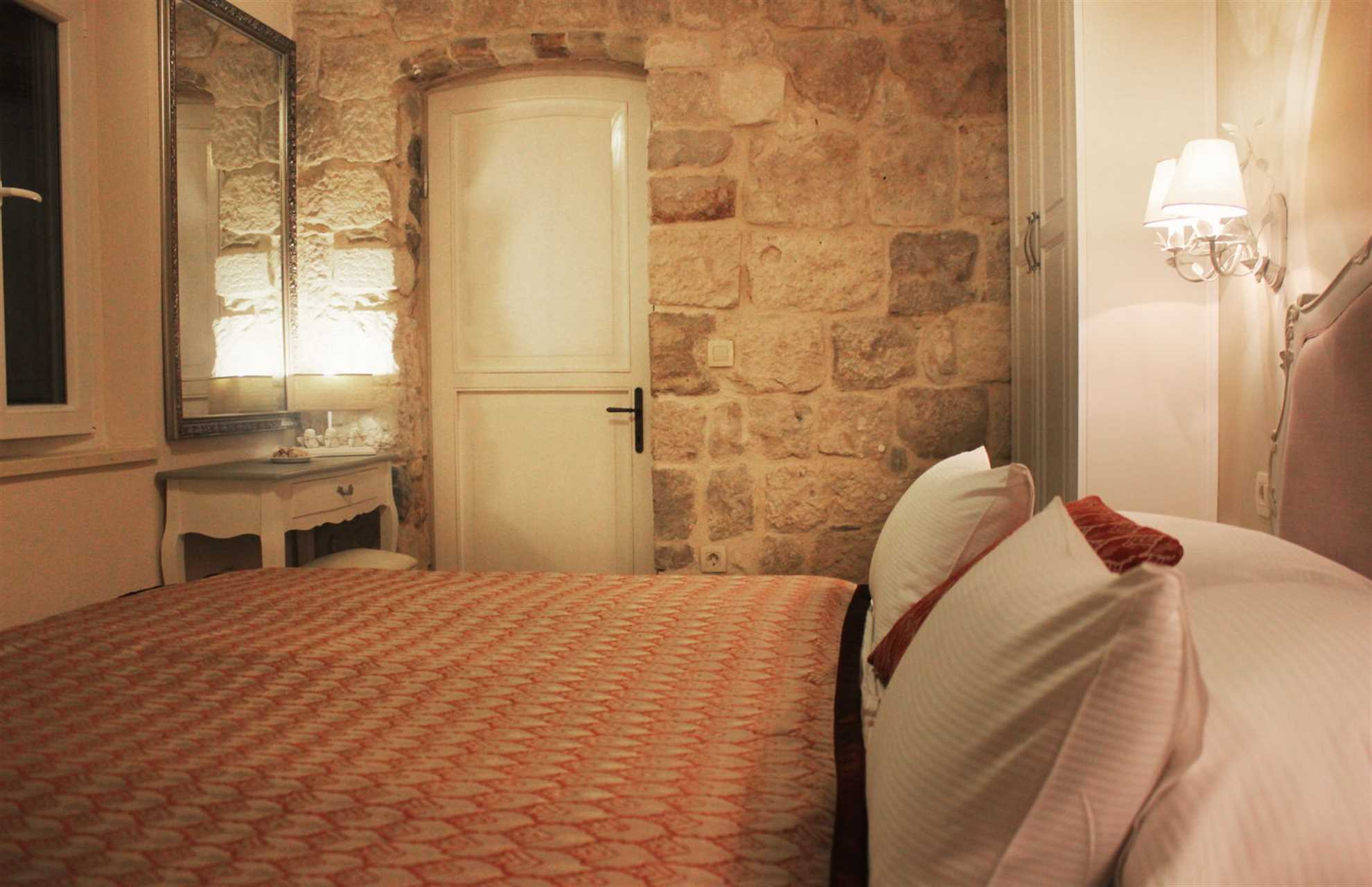 Villa Dalmatian Heritage in City Center