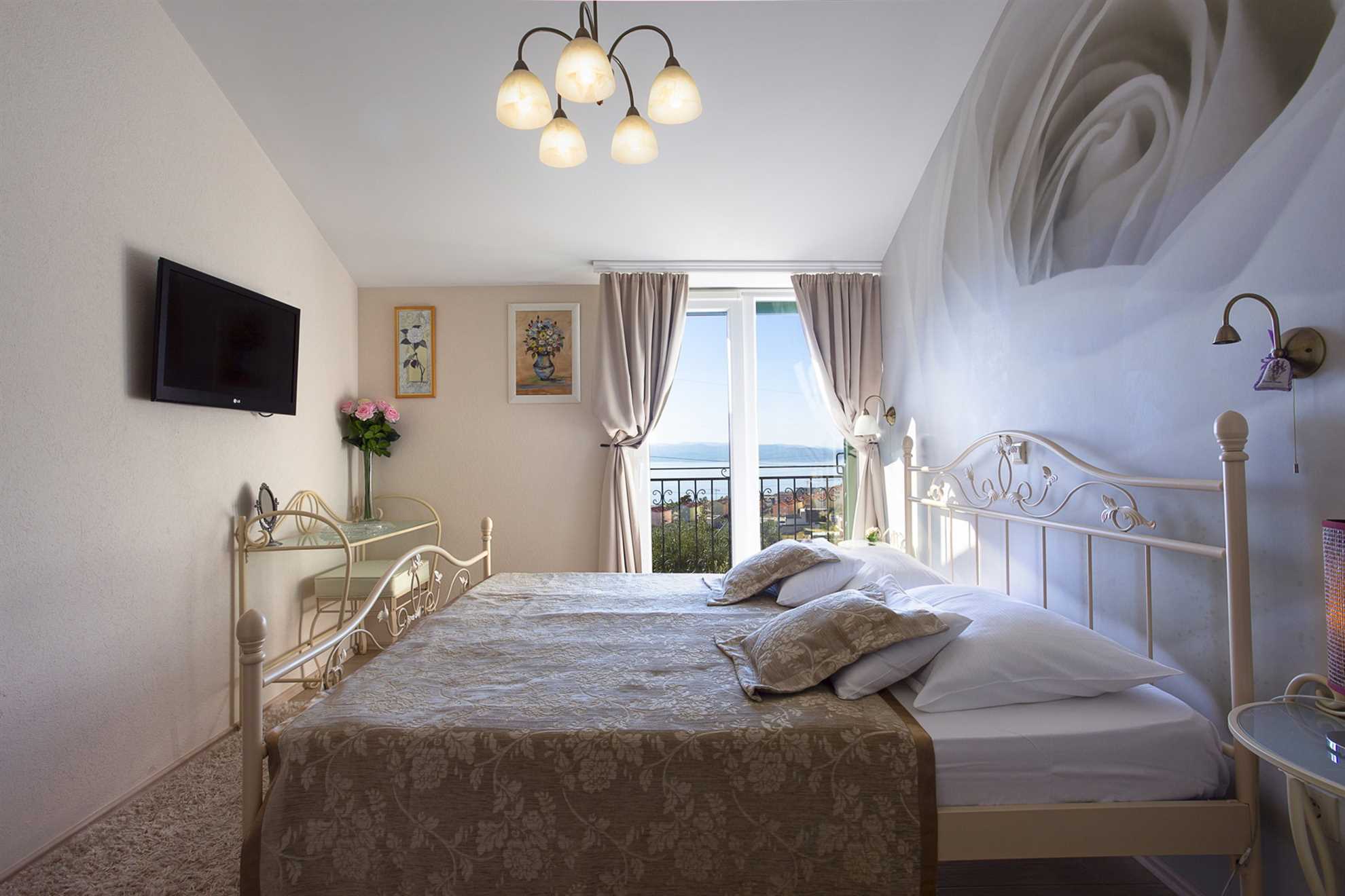 Villa Nirvana with Swimming Pool