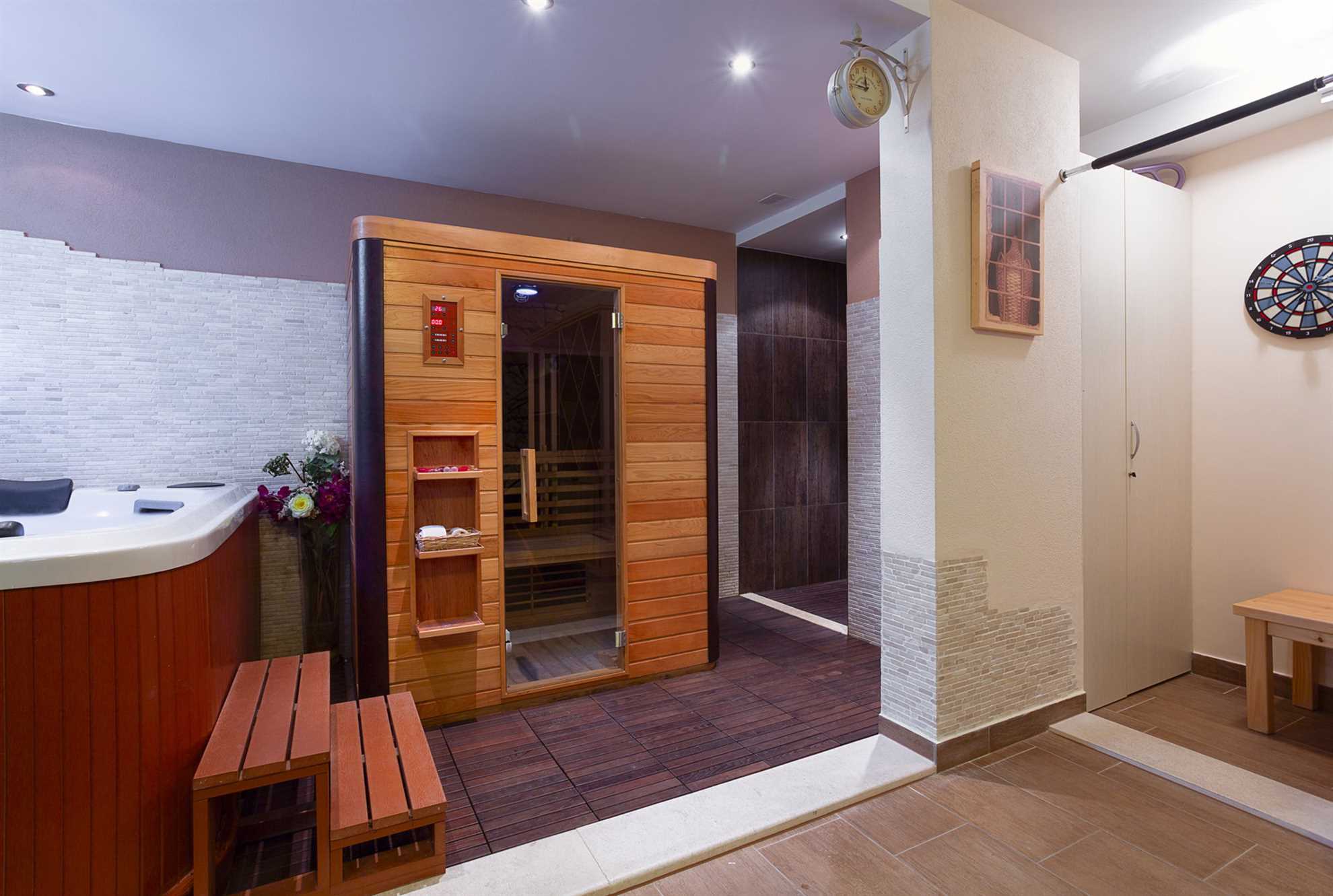 Villa Nirvana with Swimming Pool