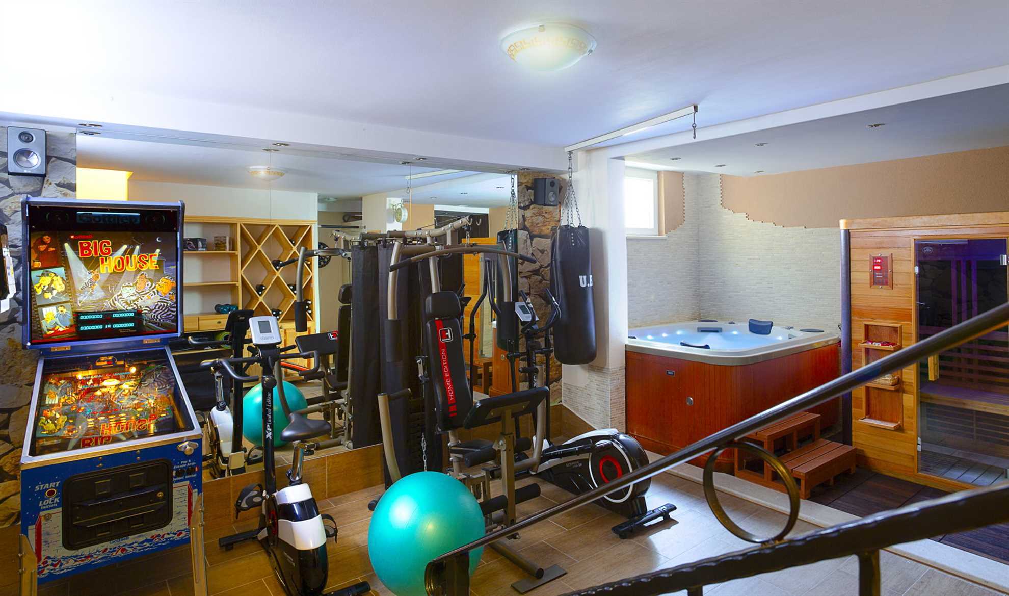 Villa Nirvana with Swimming Pool