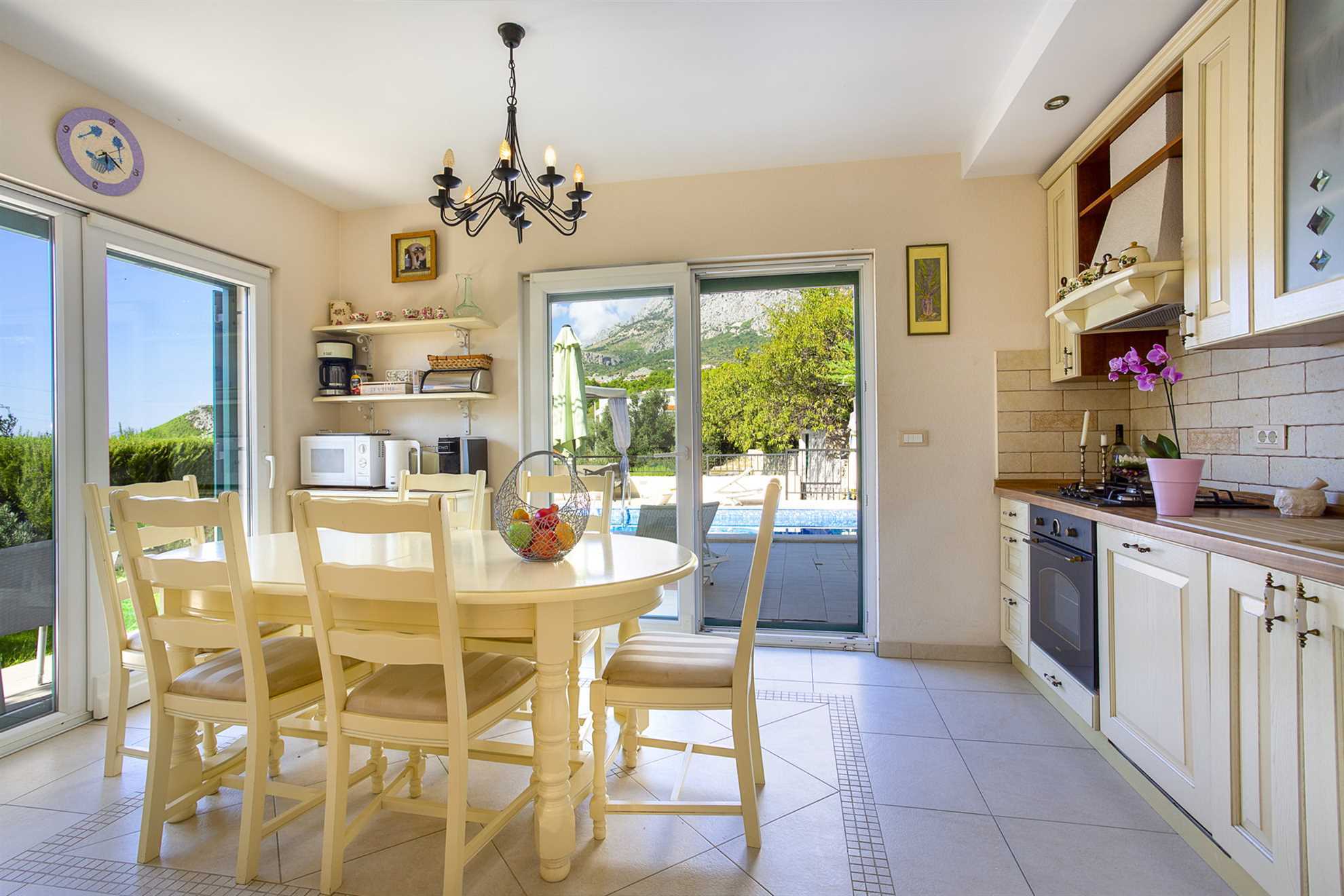 Villa Nirvana with Swimming Pool