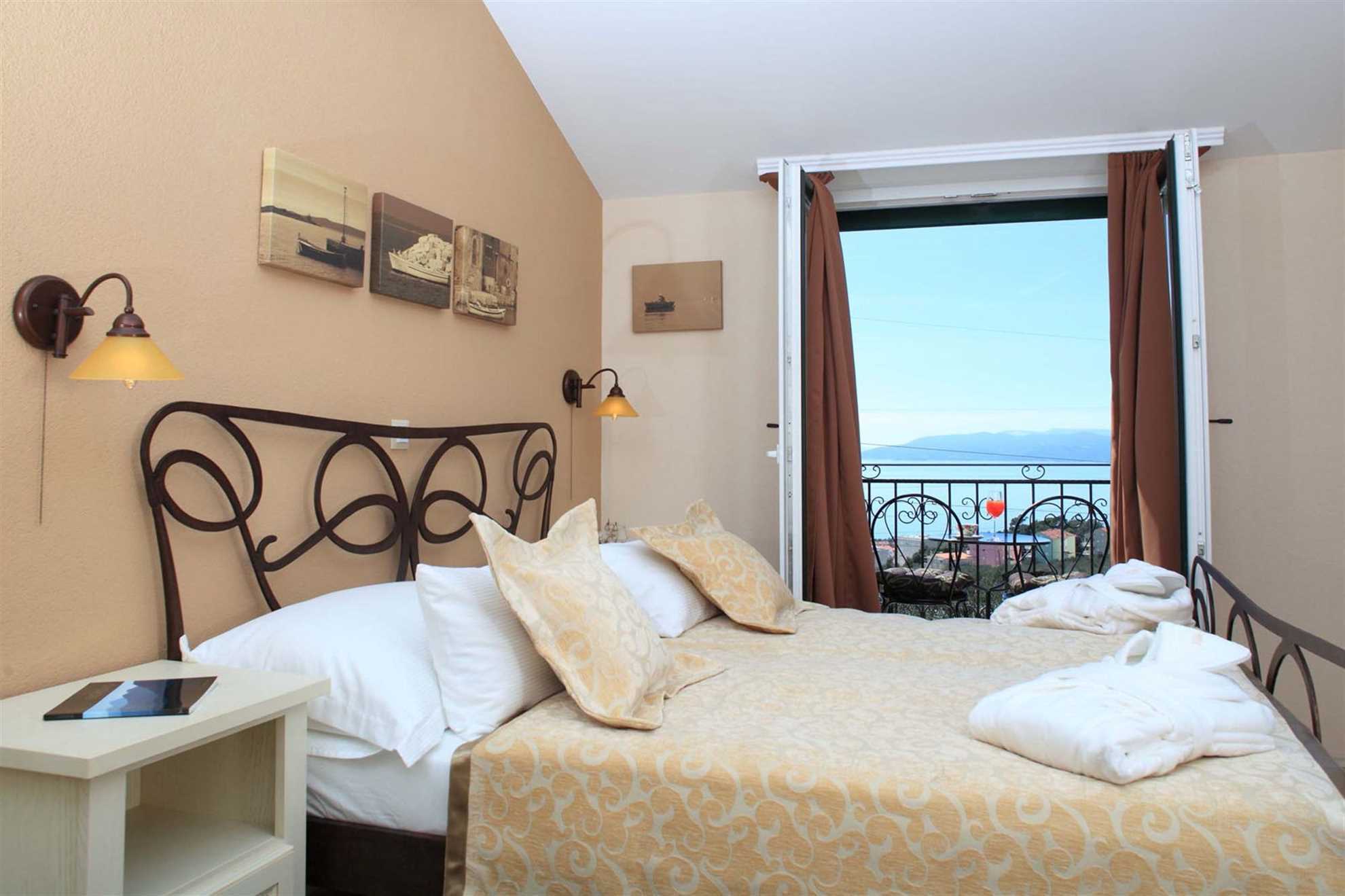 Villa Nirvana with Swimming Pool