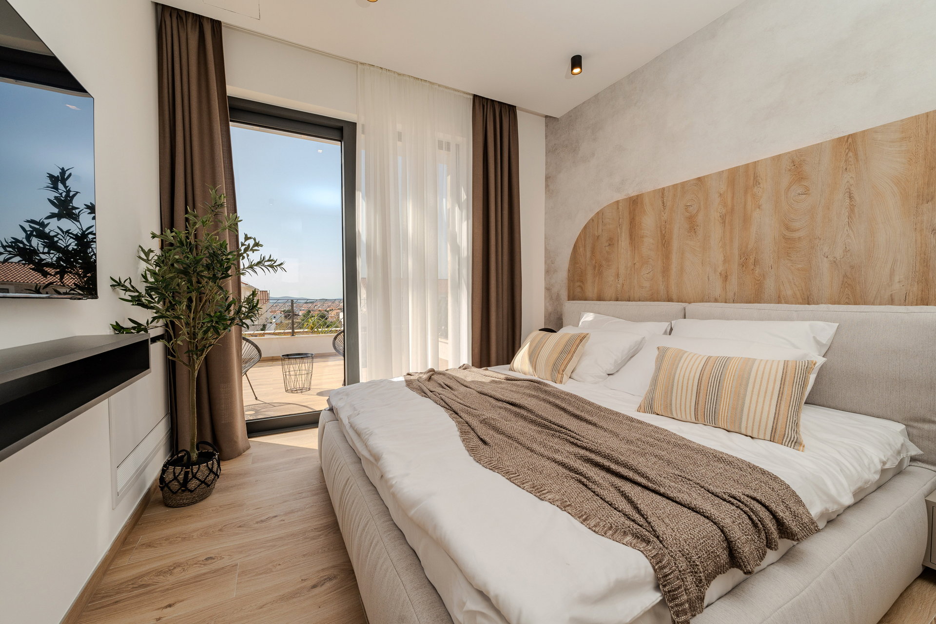 Luxury Villa Wild Rose with Pool