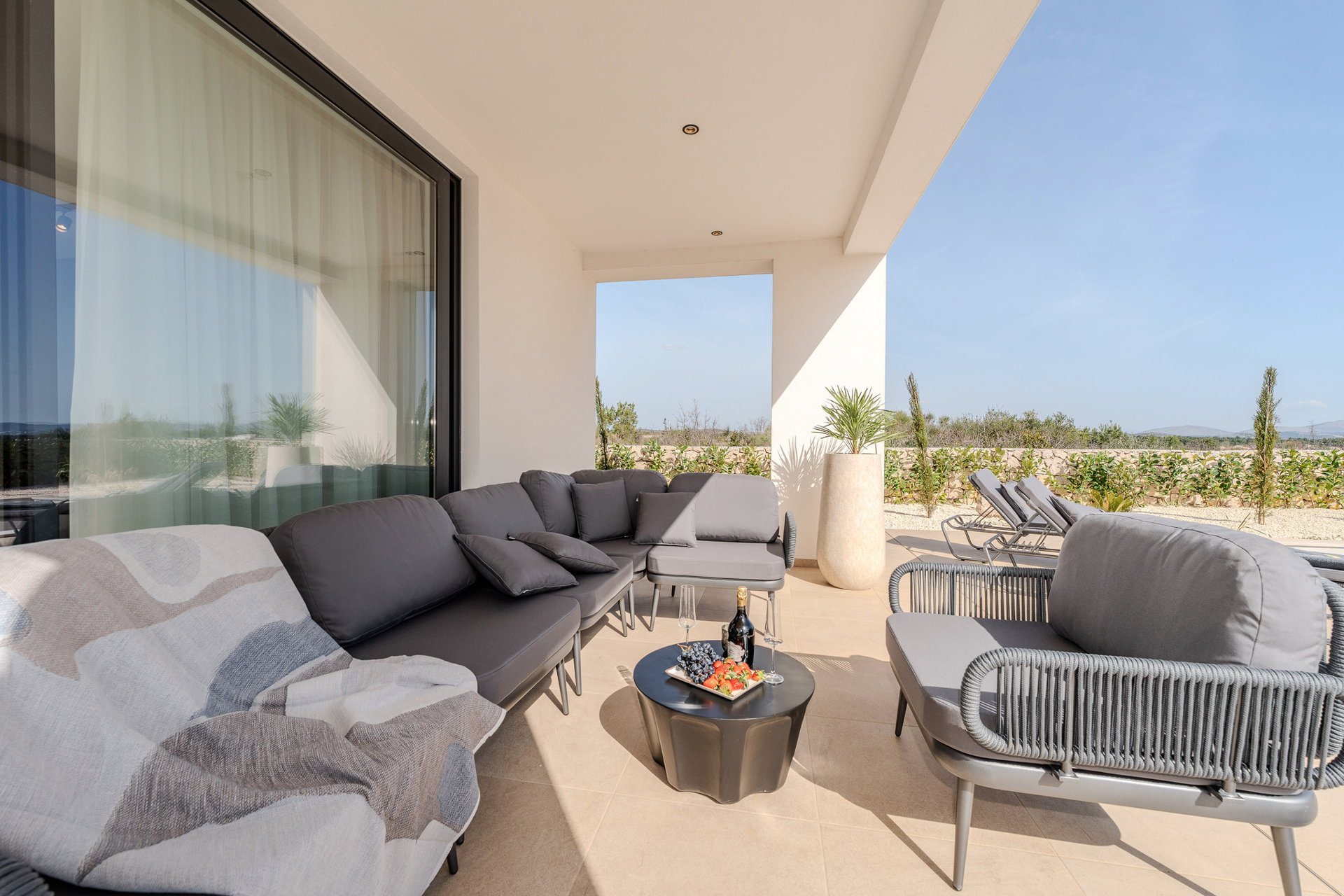 Luxury Villa Waterlily with Pool