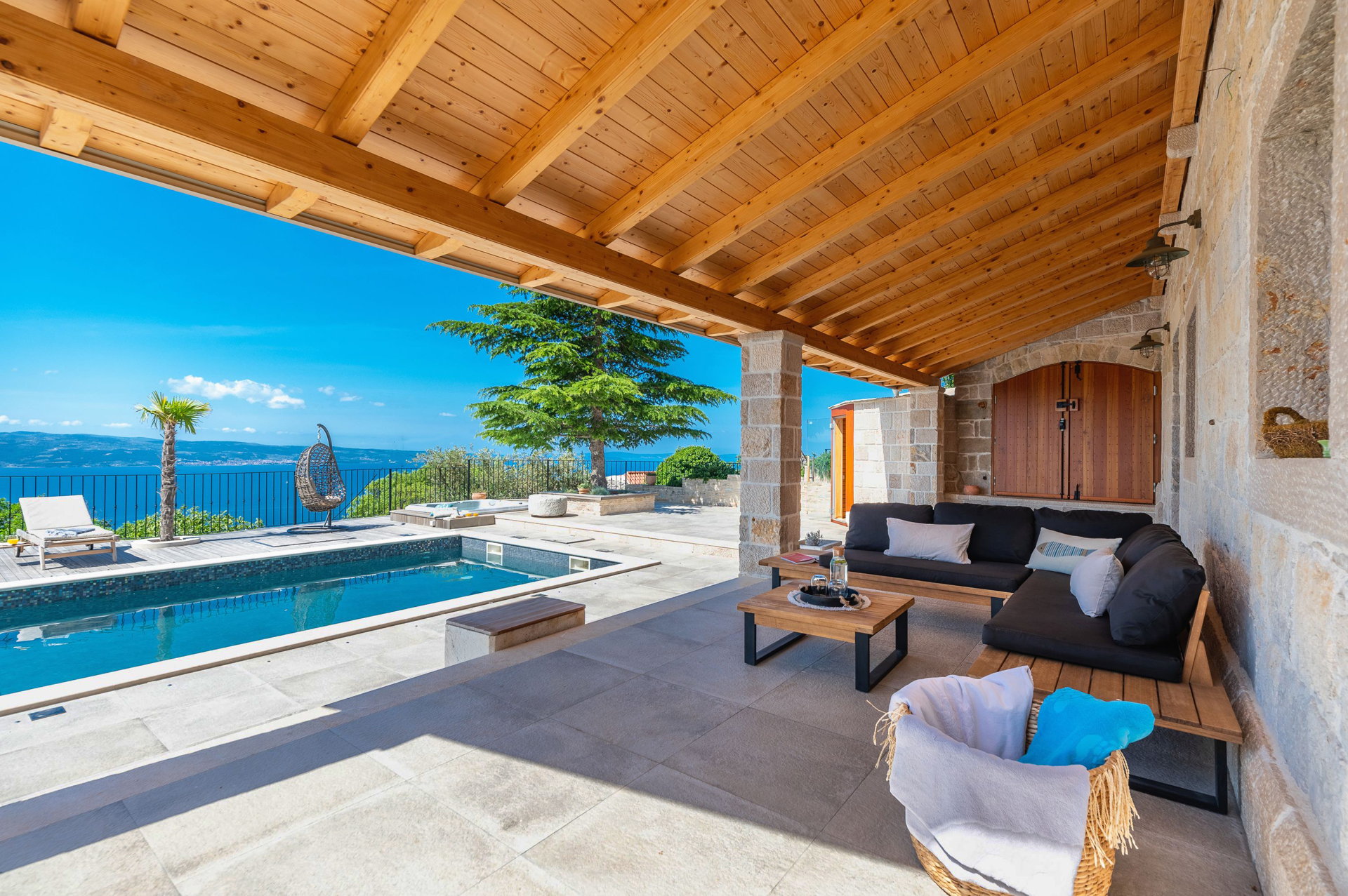 Villa La Rustica with Pool