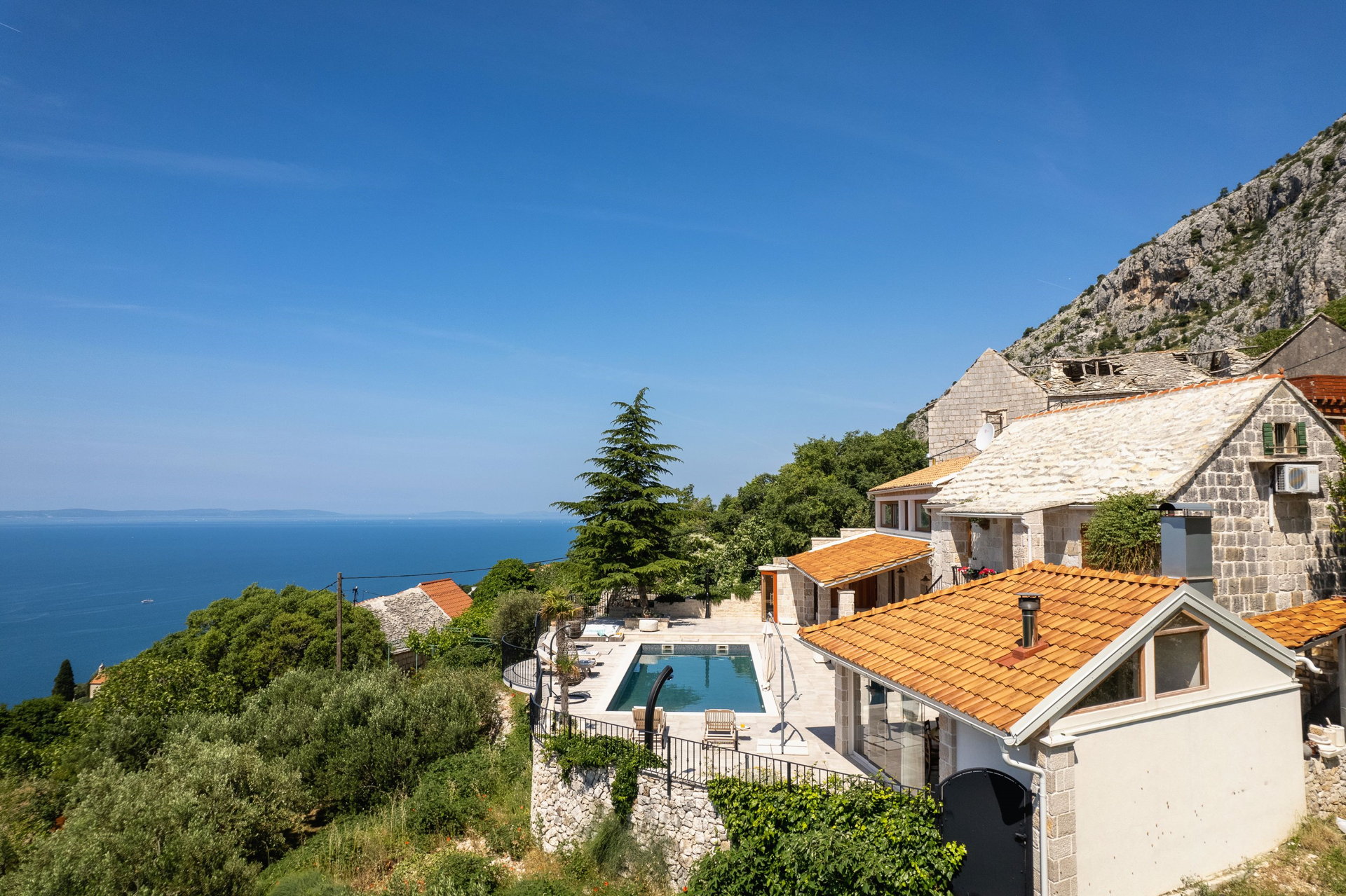 Villa La Rustica with Pool
