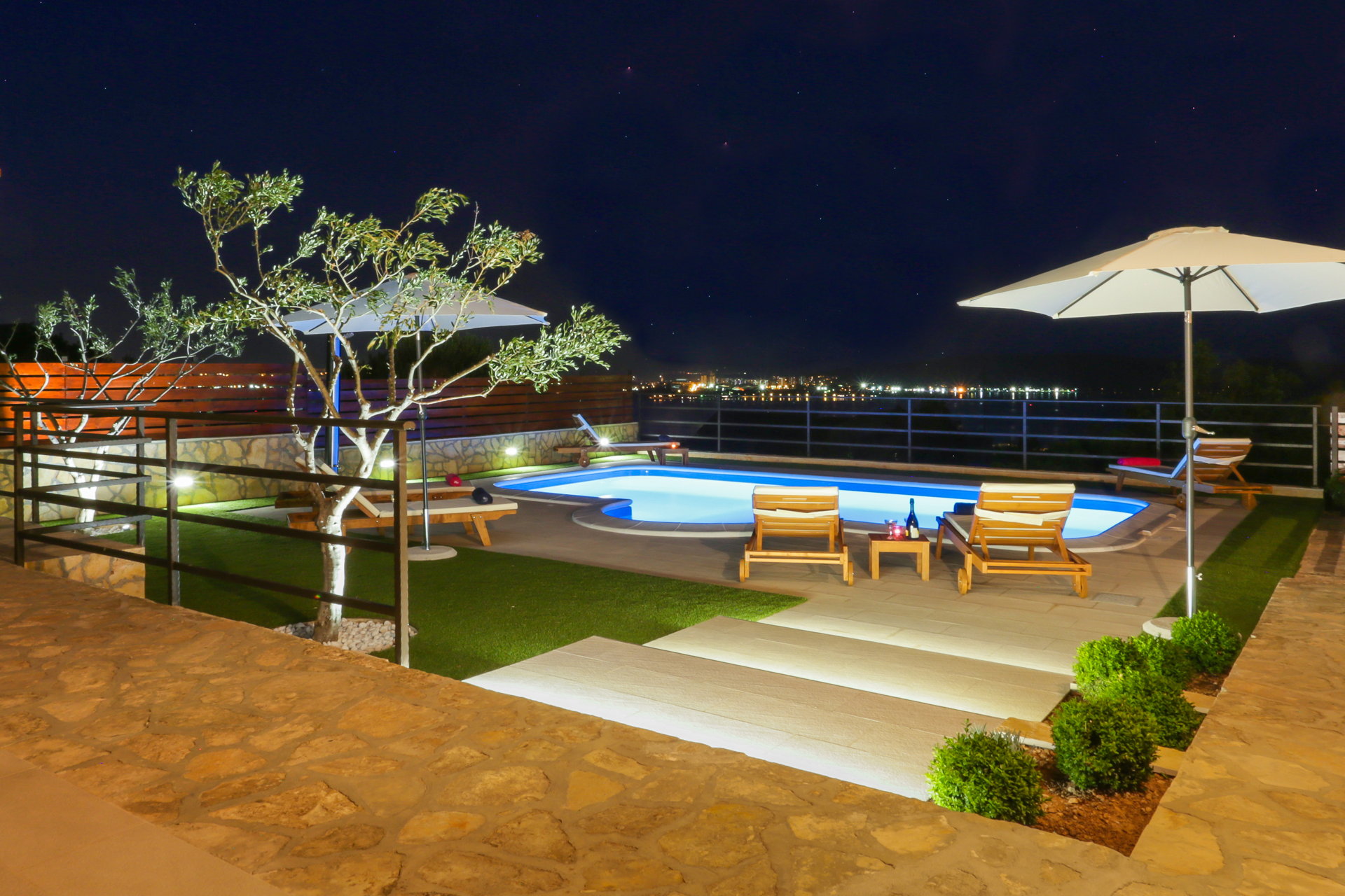 Holiday Home Flamina with Pool