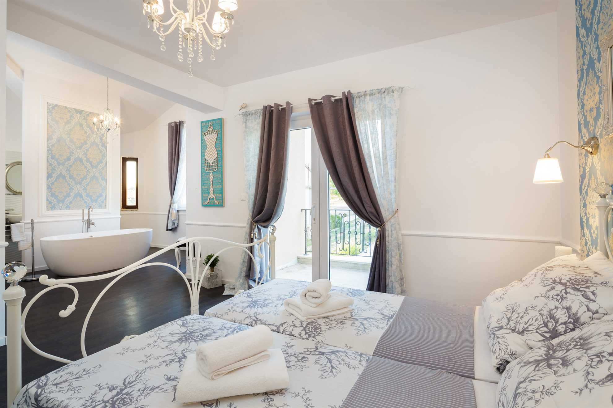 Luxury Villa Antoneta with Swimming Pool
