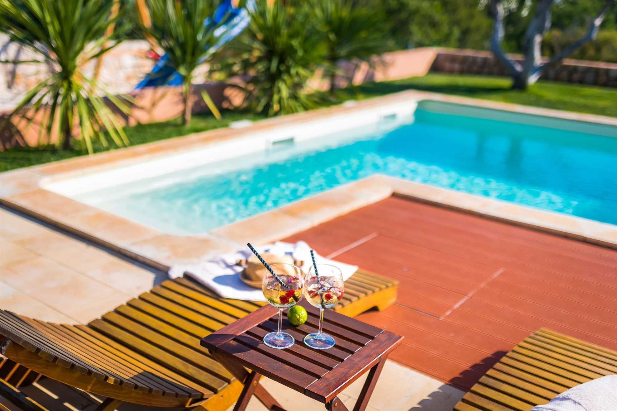 Luxury Villa Antoneta with Swimming Pool