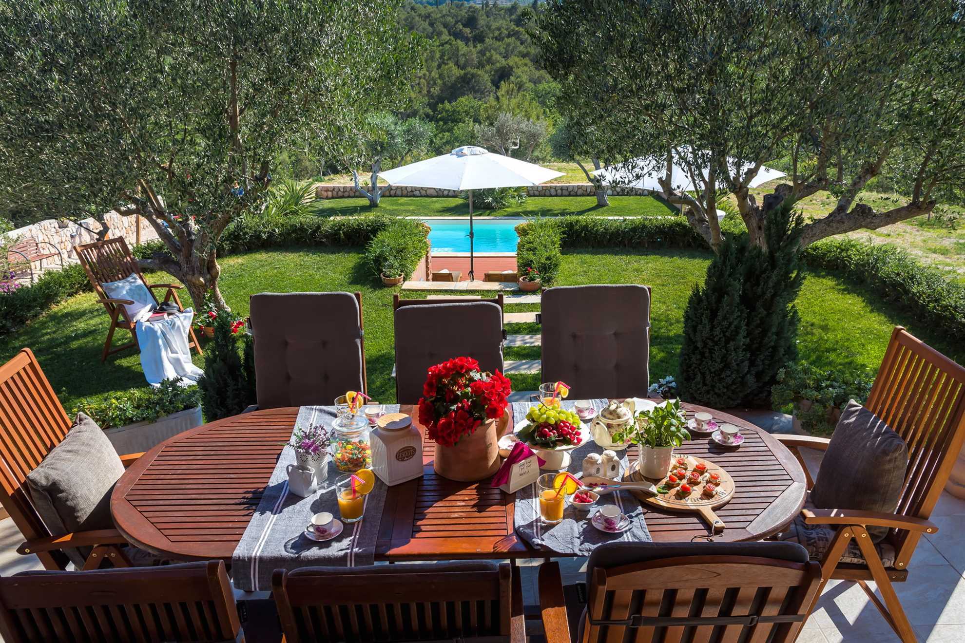 Luxury Villa Antoneta with Swimming Pool