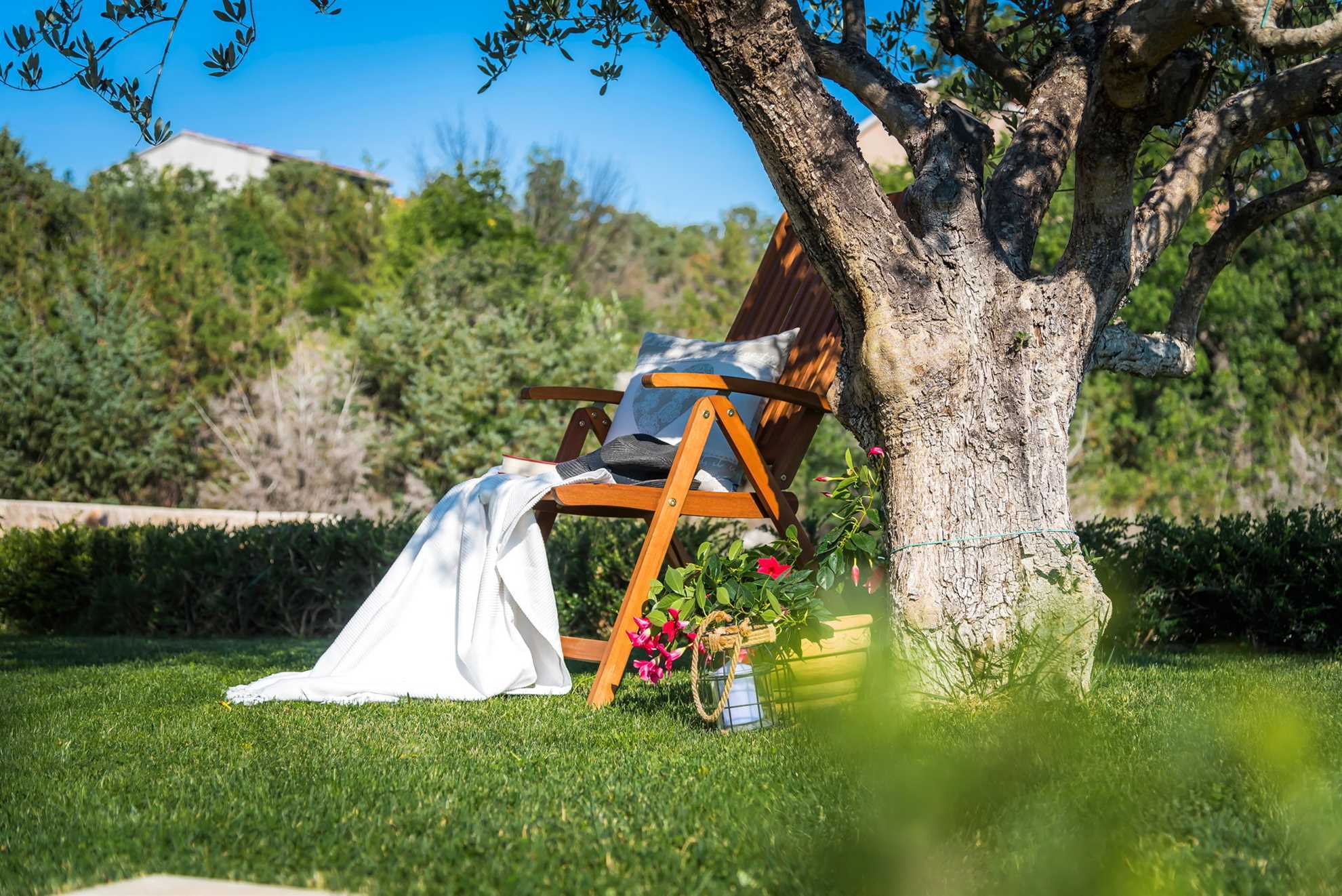 Luxury Villa Antoneta with Swimming Pool