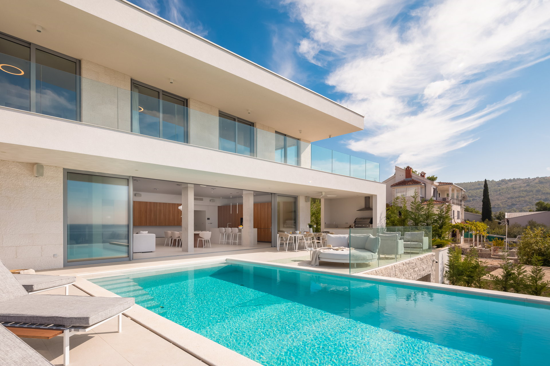Villa Dream Pearl with Heated Pool