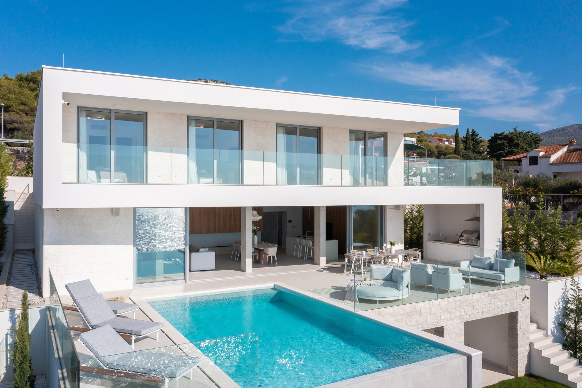 Villa Dream Pearl with Heated Pool