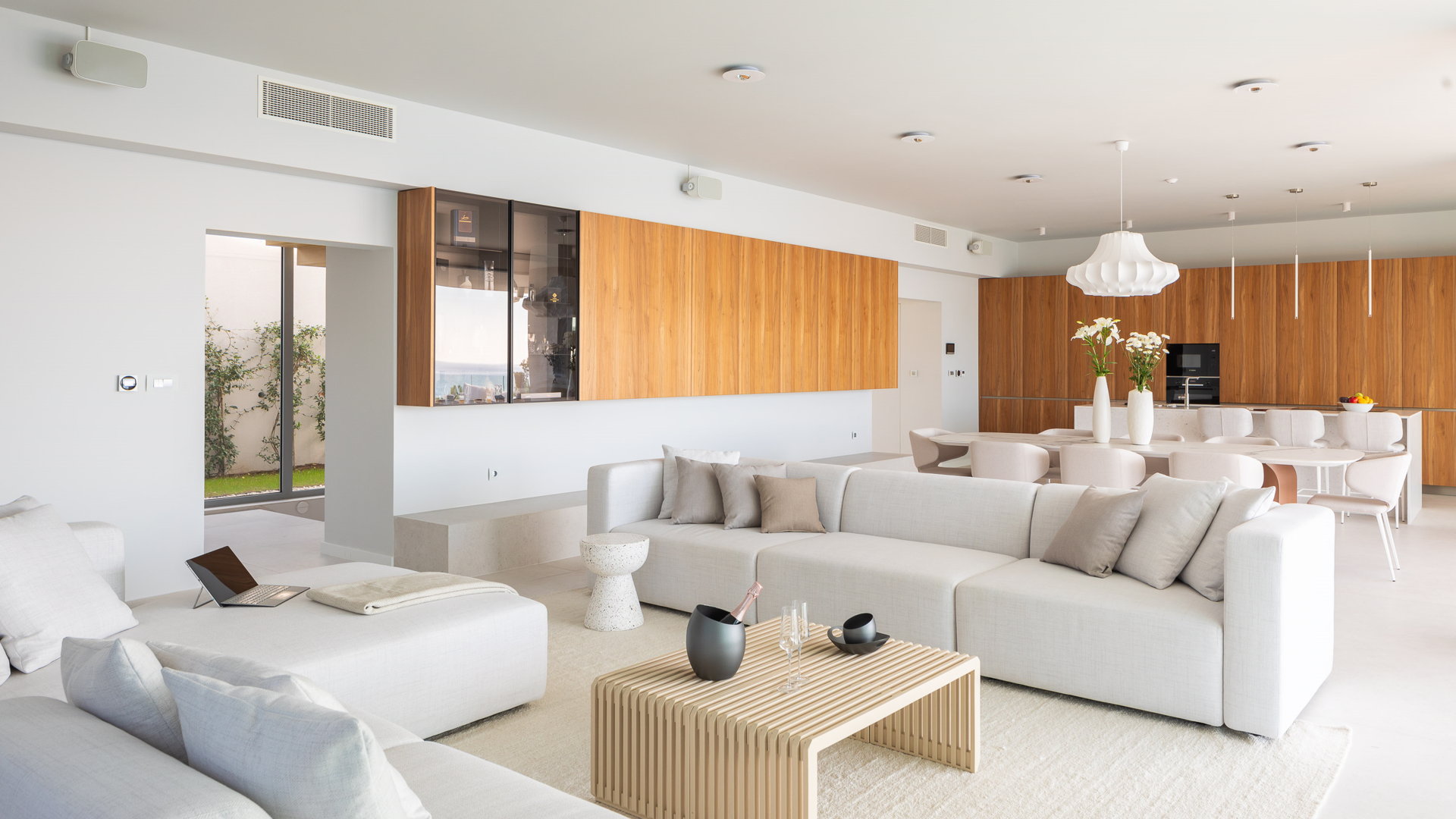 Villa Dream Pearl with Heated Pool