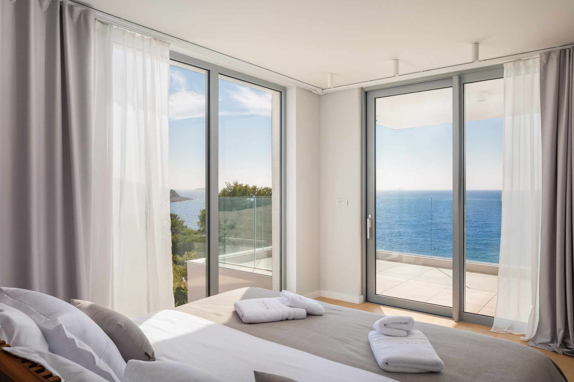 Villa Dream Pearl with Heated Pool