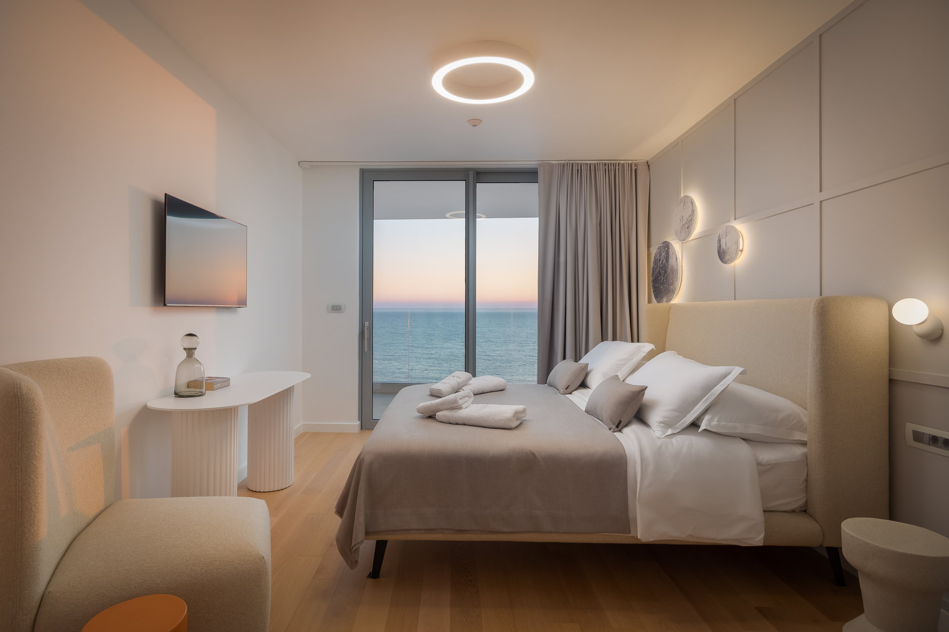 Villa Dream Pearl with Heated Pool