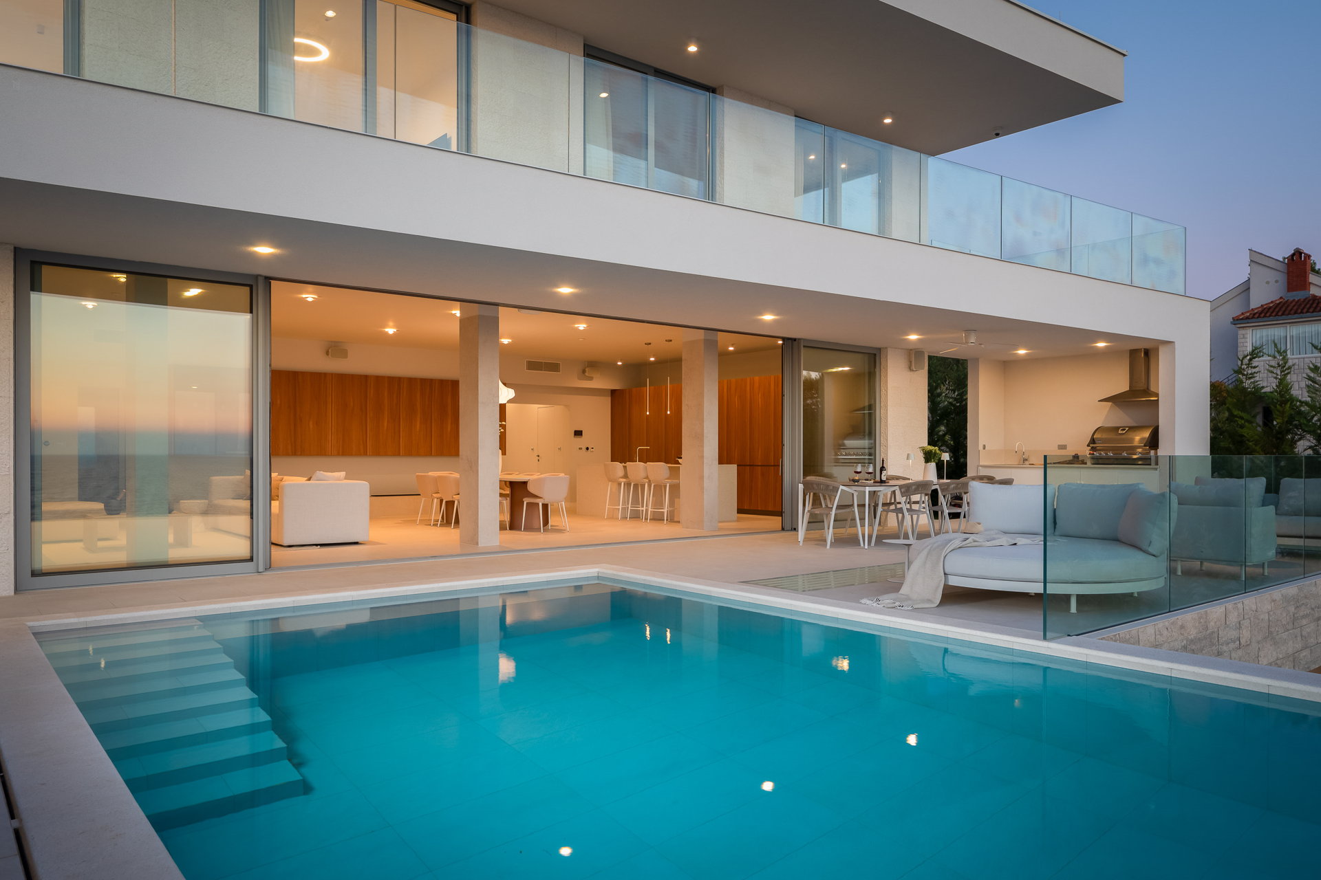 Villa Dream Pearl with Heated Pool