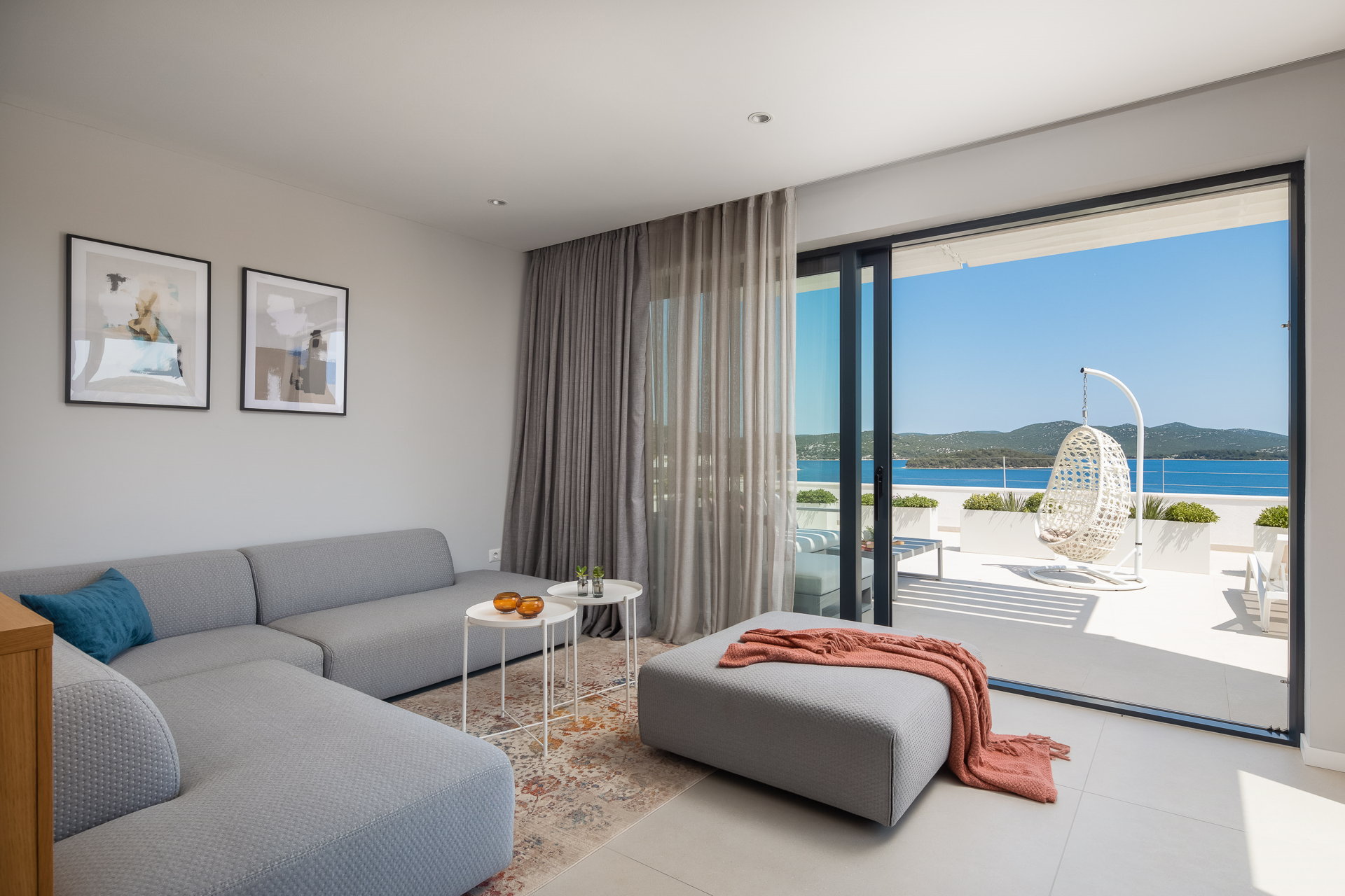 Luxury Villa Lynx with Pool