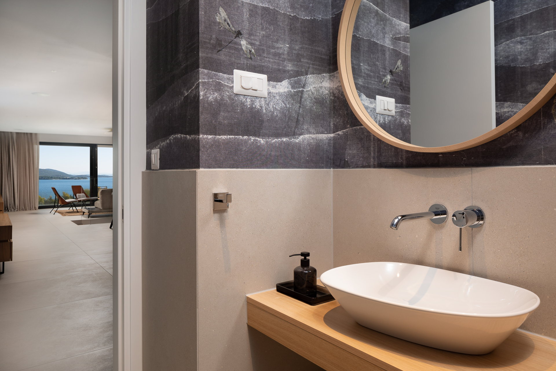 Luxury Villa Aquila with Pool