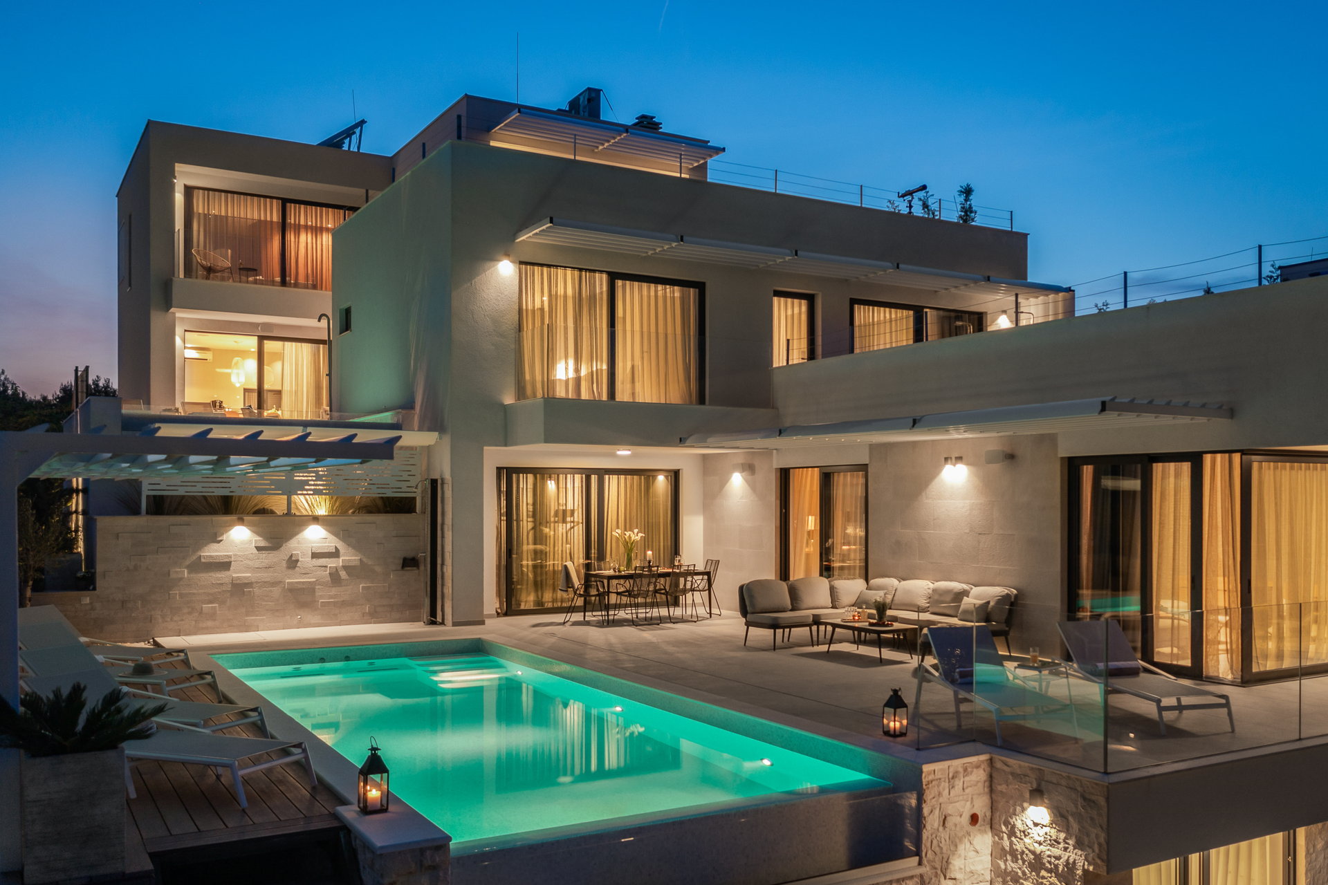 Luxury Villa Aquila with Pool