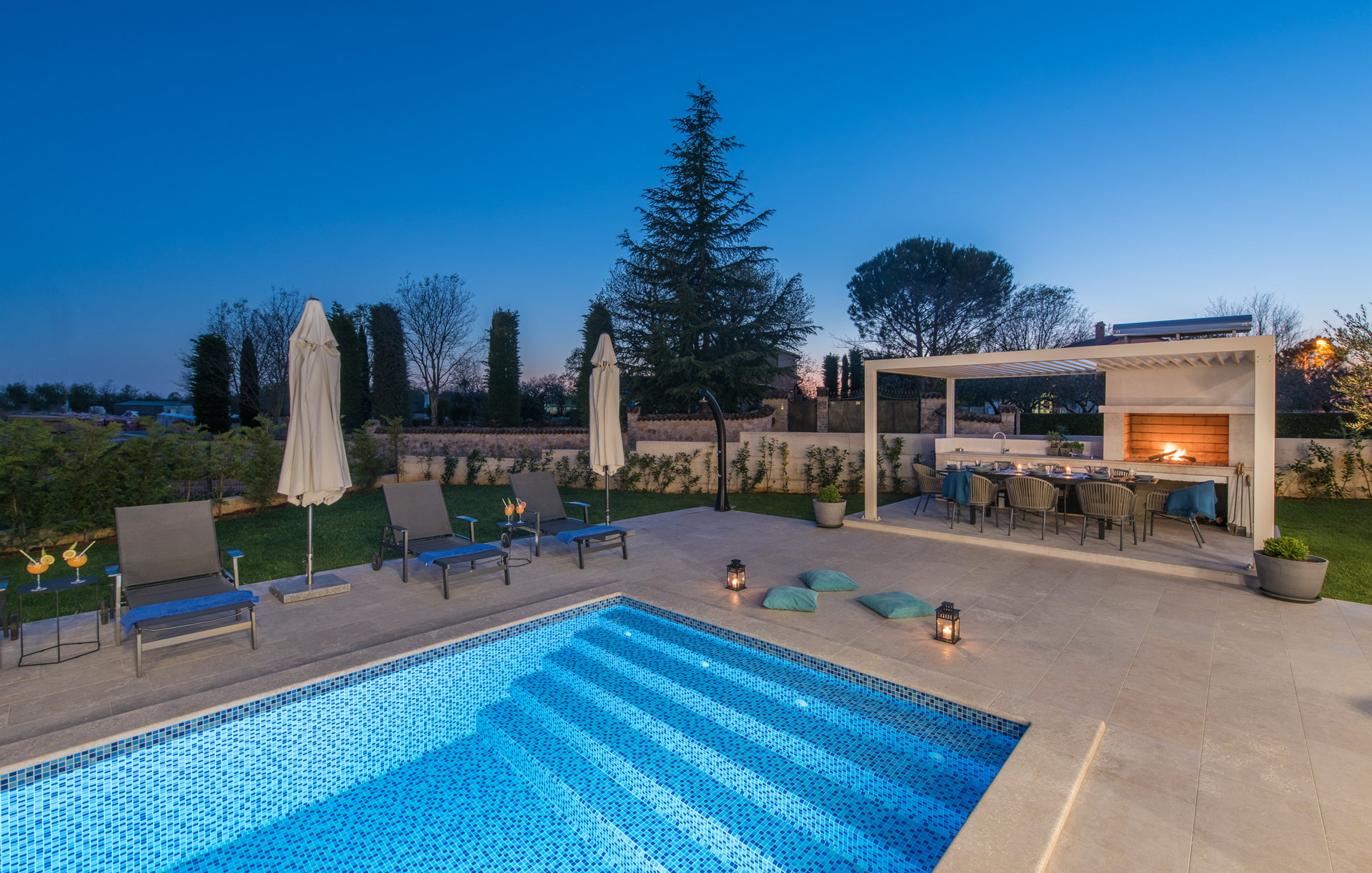 Villa Dreaming Blue with Pool