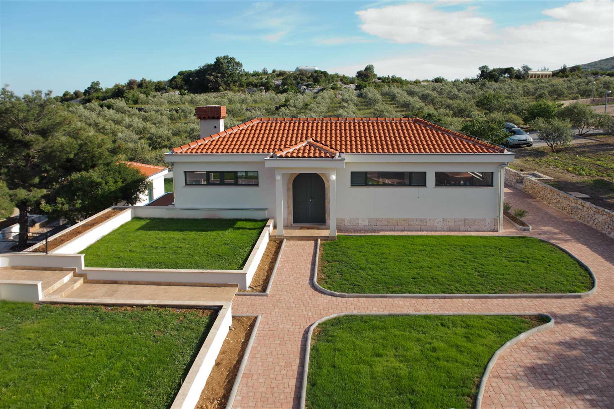 Luxury Villa Emerald Olive with Swimming Pool