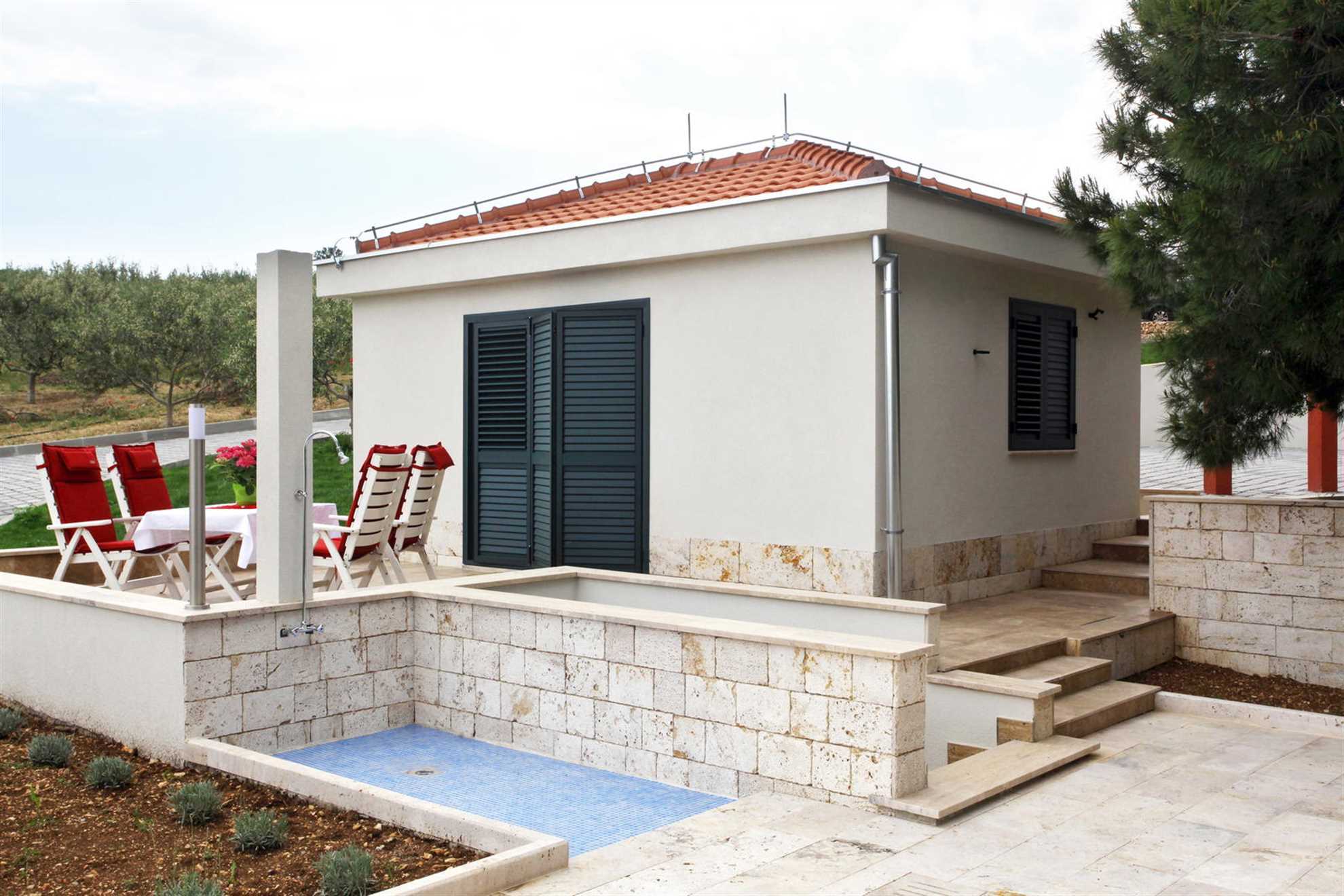 Luxury Villa Emerald Olive with Swimming Pool