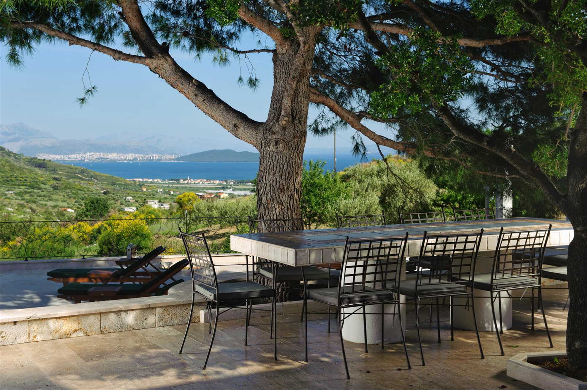 Luxury Villa Emerald Olive with Swimming Pool