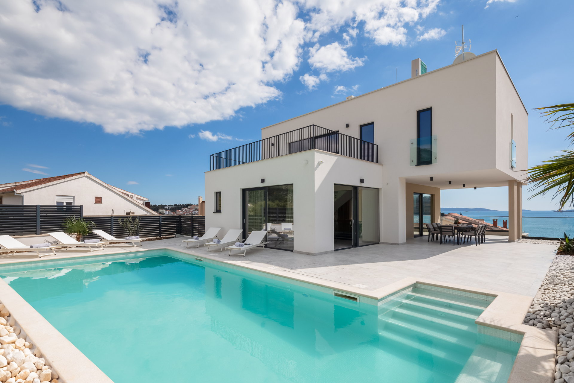 Villa Nouvelle with Heated Pool