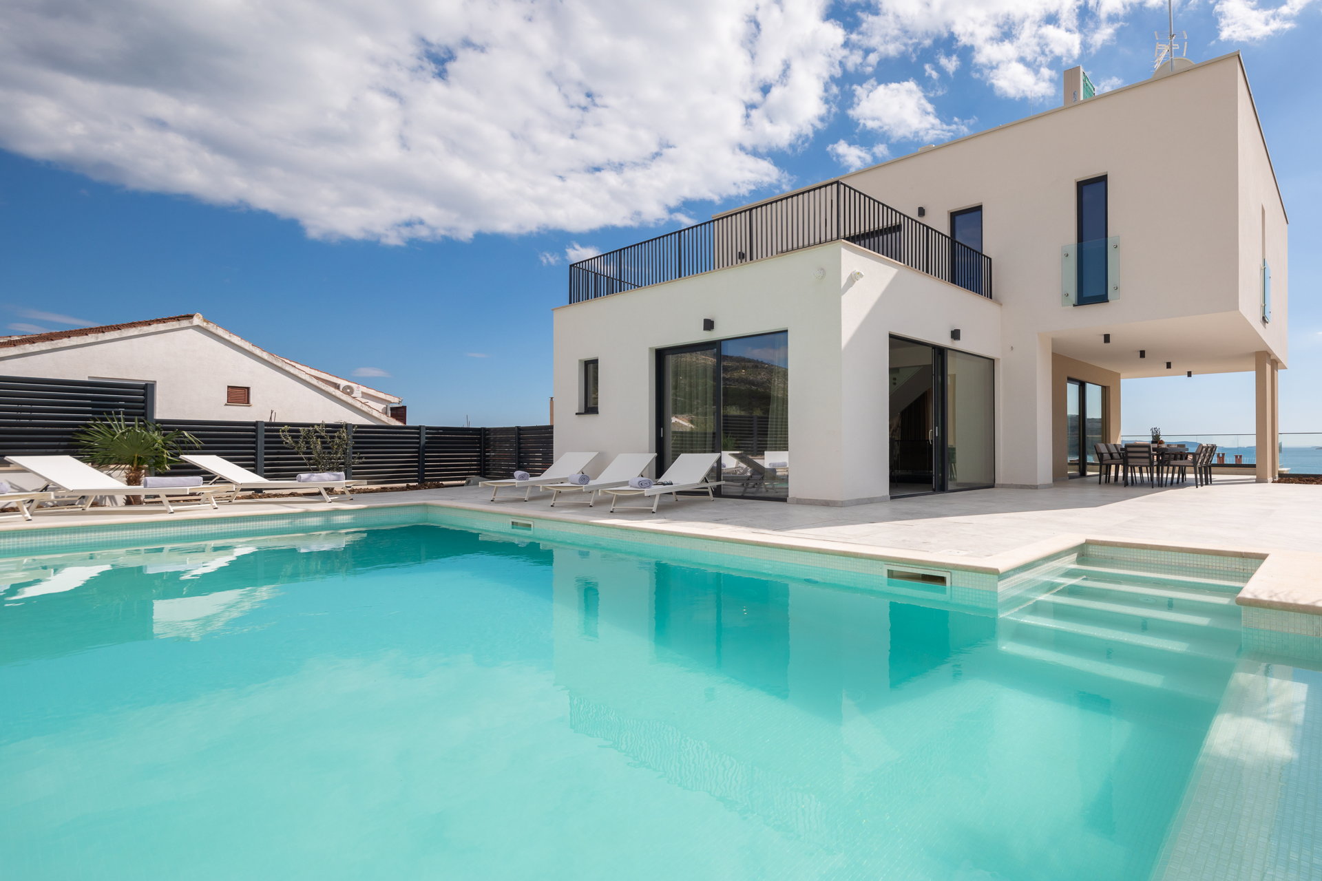 Villa Nouvelle with Heated Pool