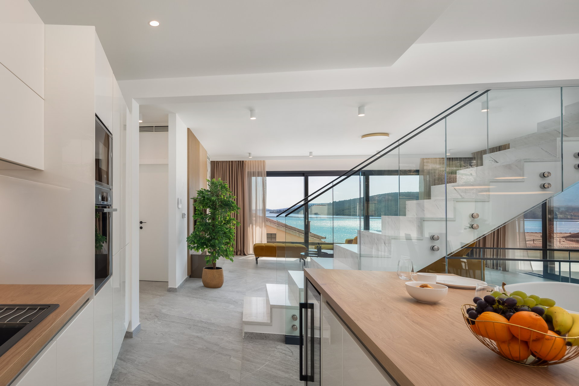 Villa Nouvelle with Heated Pool