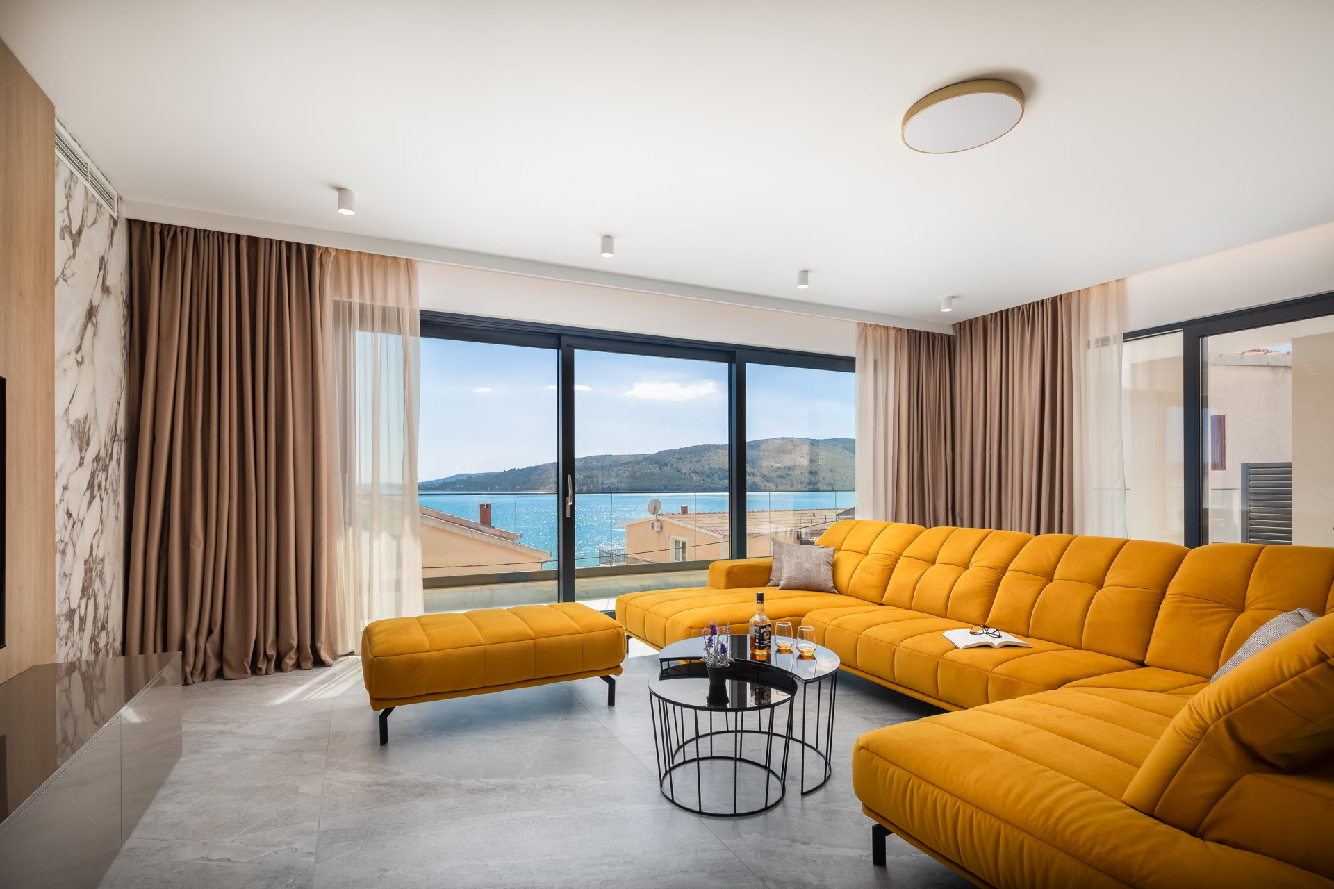 Villa Nouvelle with Heated Pool