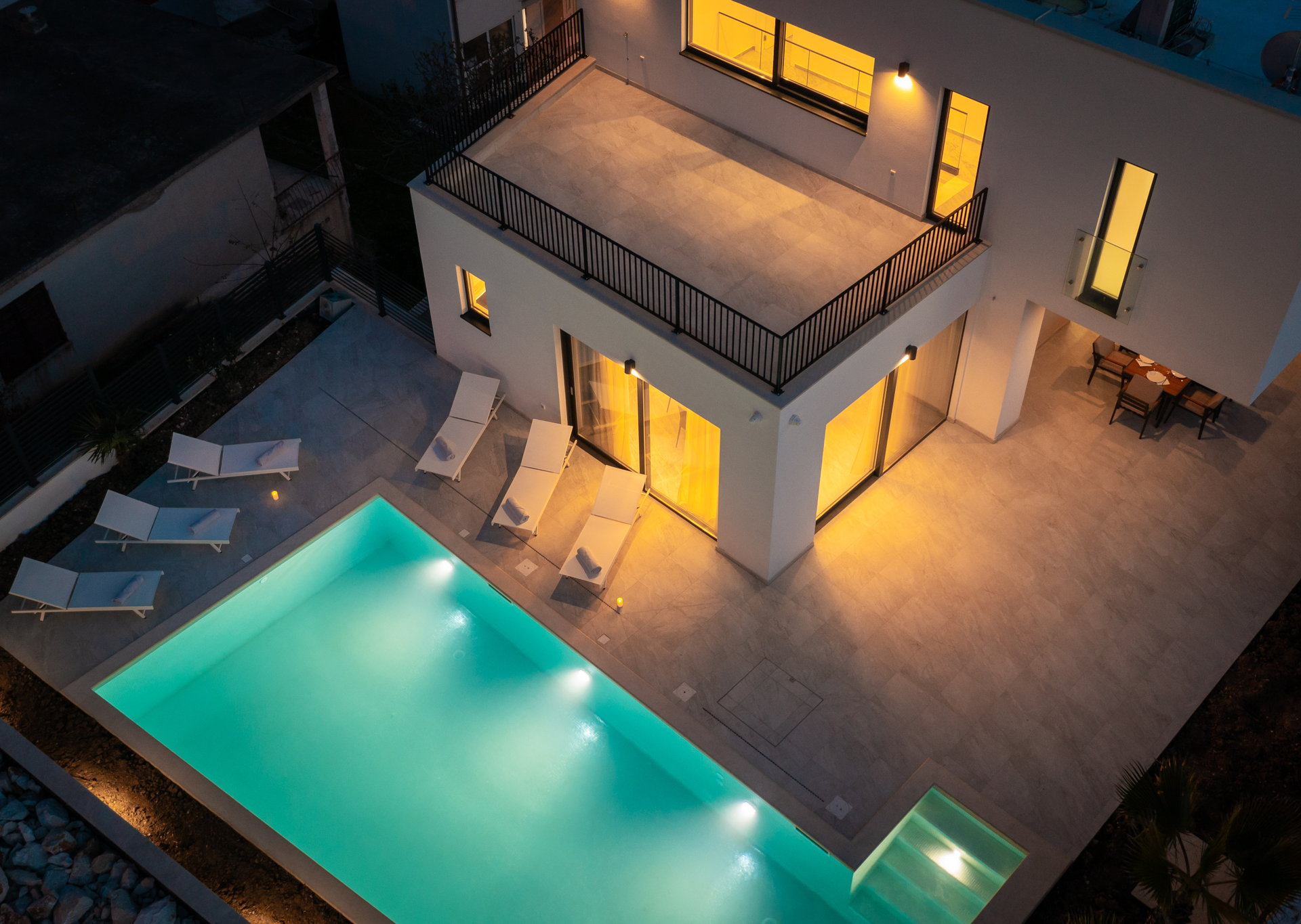 Villa Nouvelle with Heated Pool