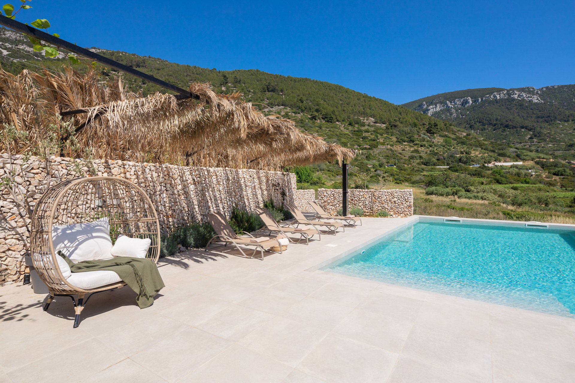 Luxury Villa Promissa with Pool