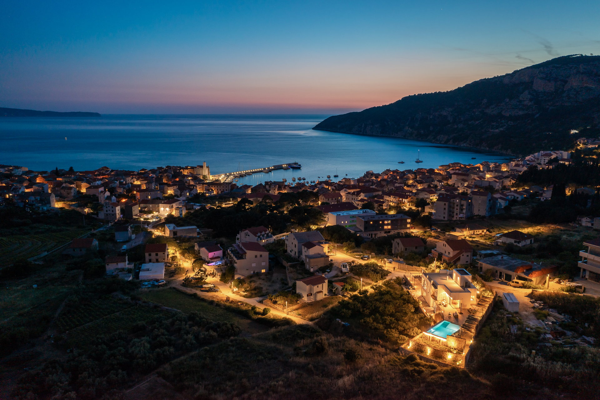 Luxury Villa Promissa with Pool