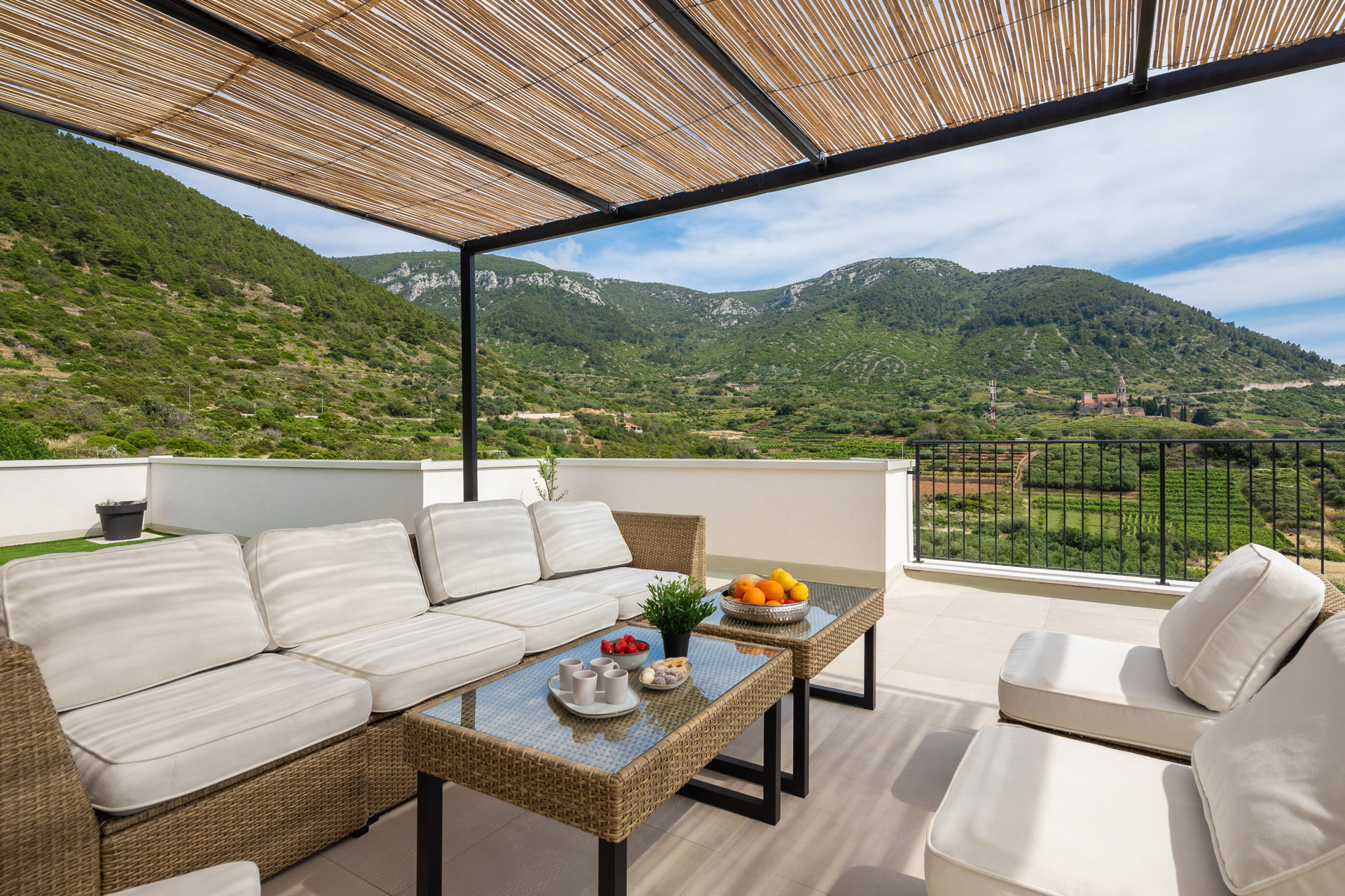 Luxury Villa Promissa with Pool