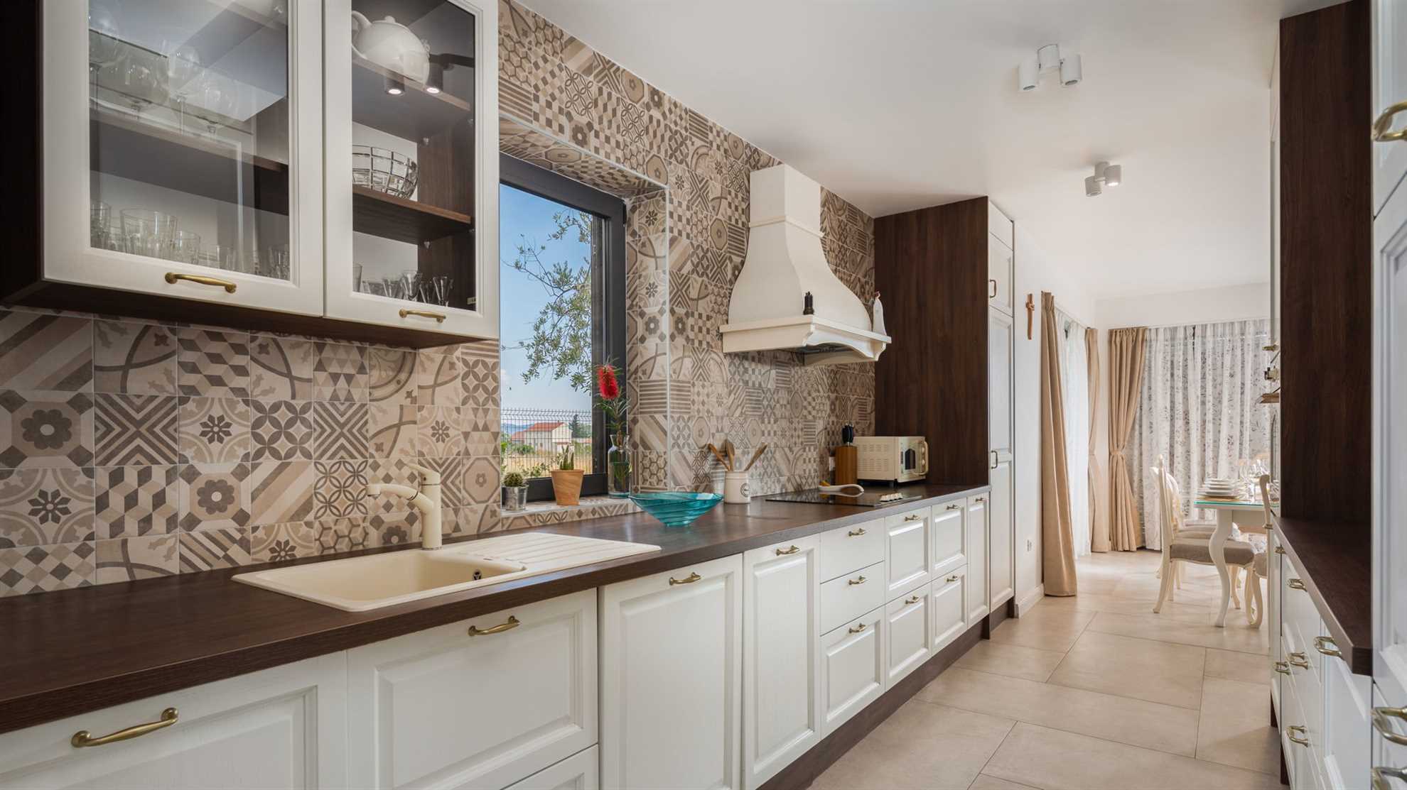 Luxury Villa White Oasis with Swimming Pool