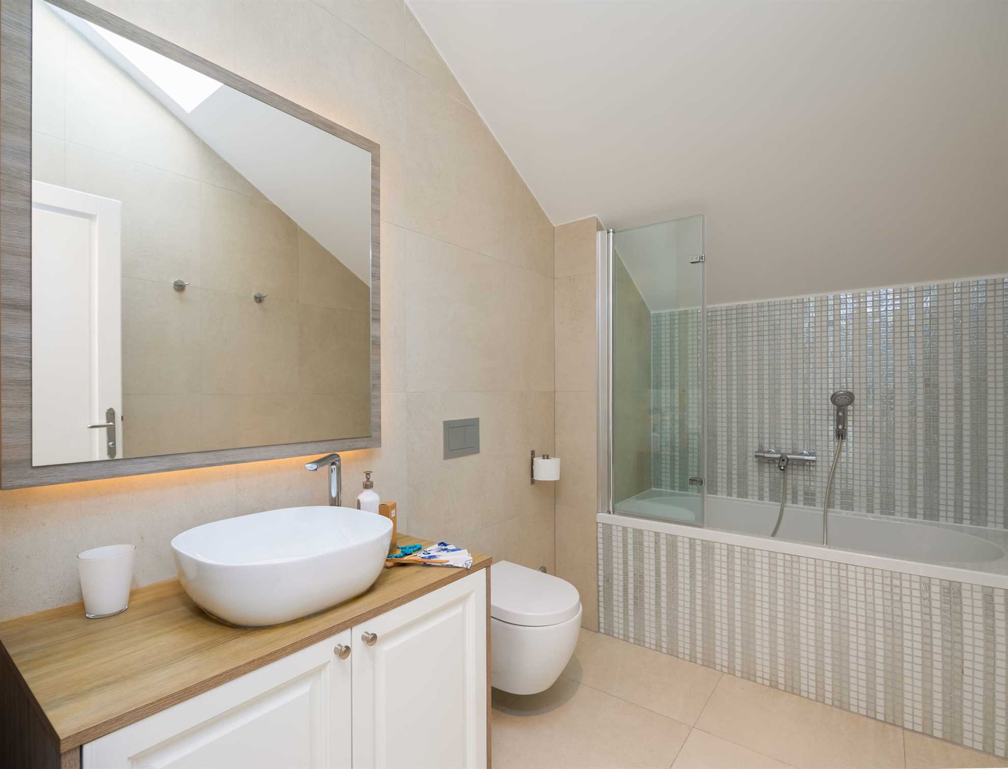 Luxury Villa White Oasis with Swimming Pool