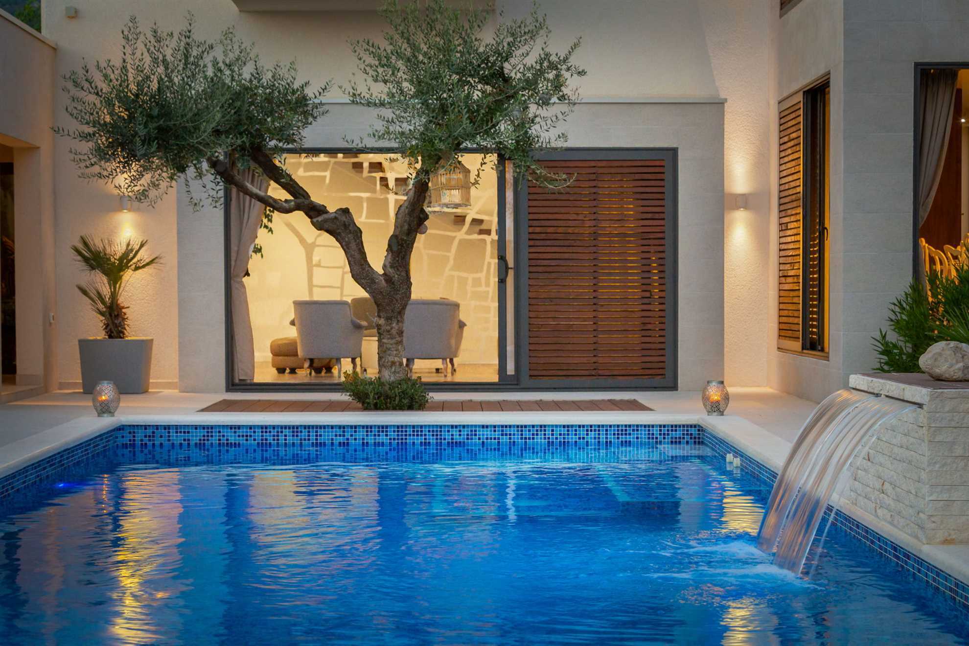 Luxury Villa White Oasis with Swimming Pool