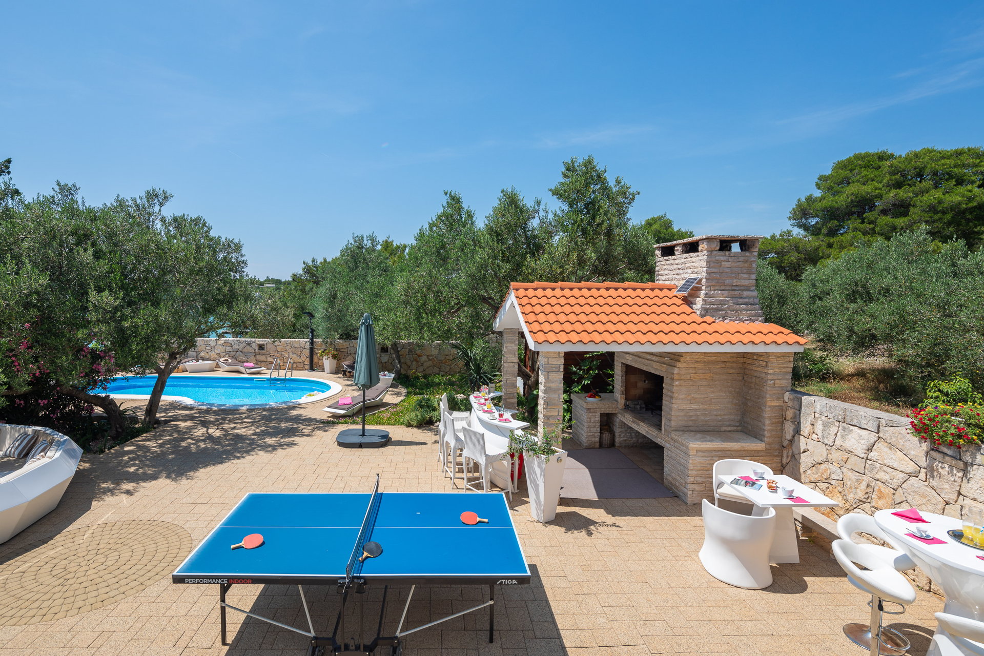 Luxury Villa Bella Vista with Swimming Pool