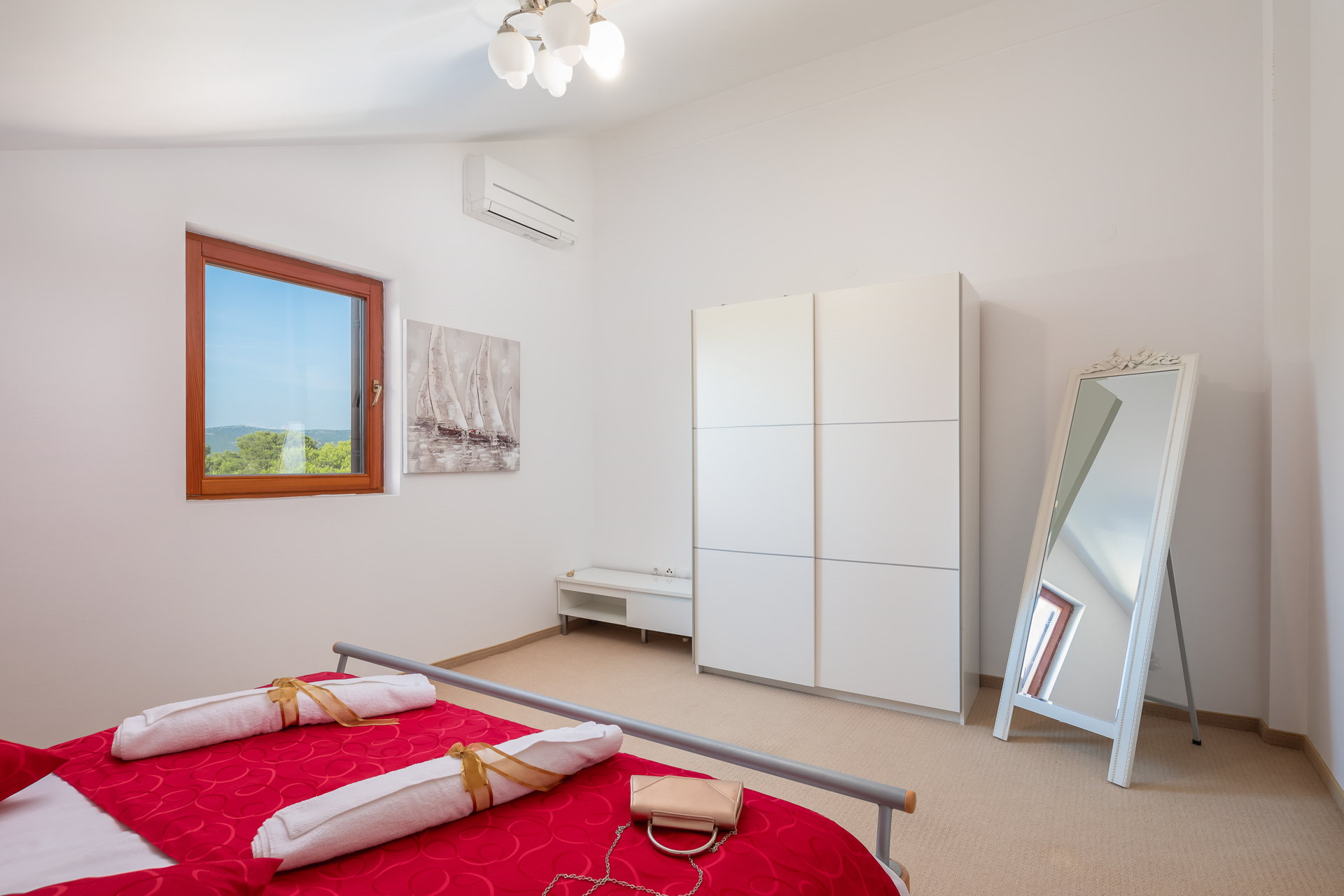 Luxury Villa Bella Vista with Swimming Pool