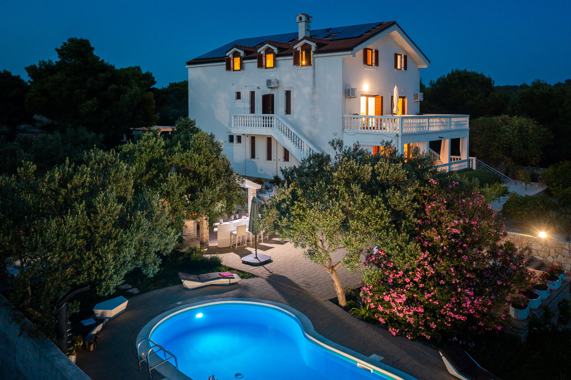 Luxury Villa Bella Vista with Swimming Pool